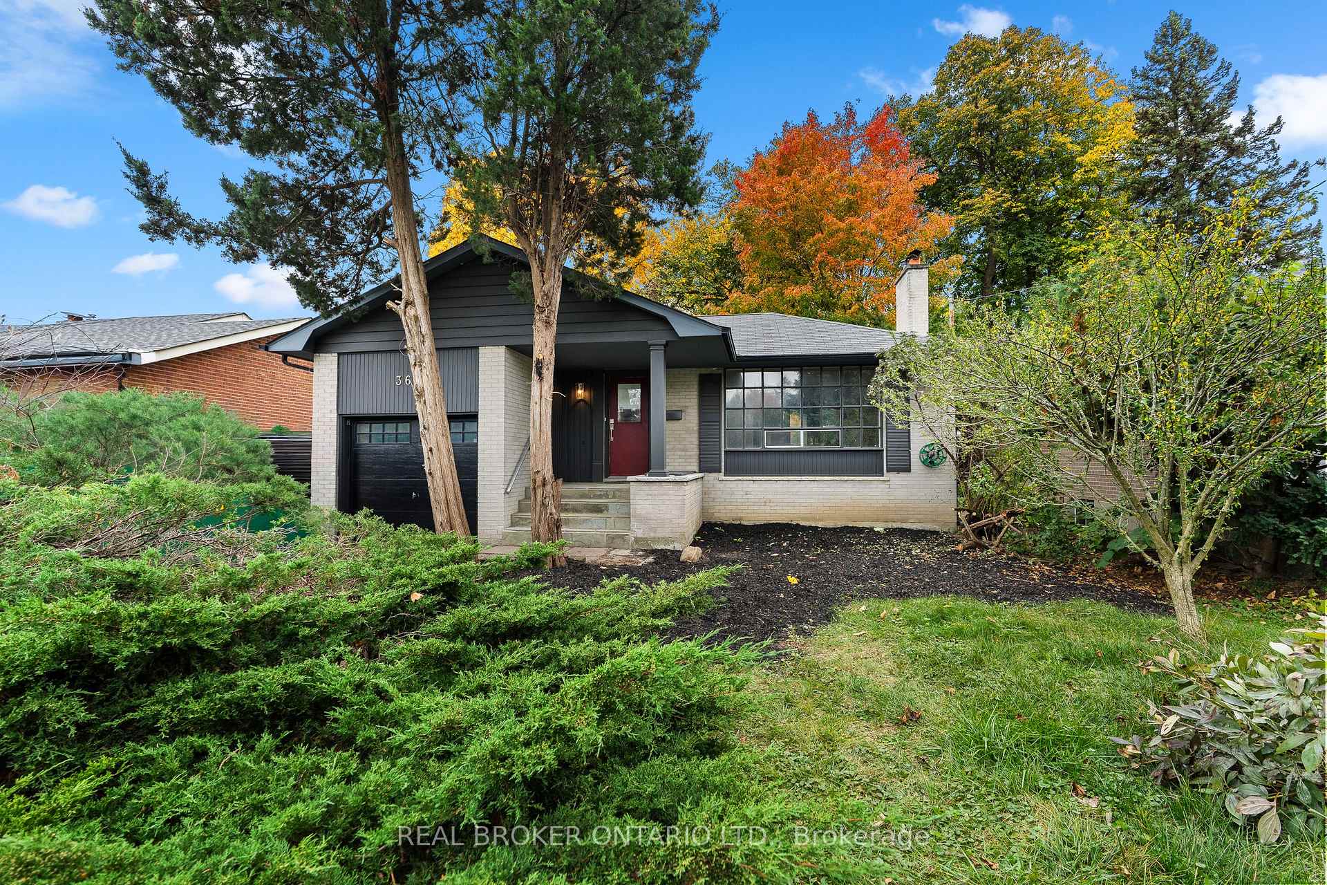 Photo 9 of 361 Rathburn Road, Etobicoke, Islington-City Centre West — HOMEH