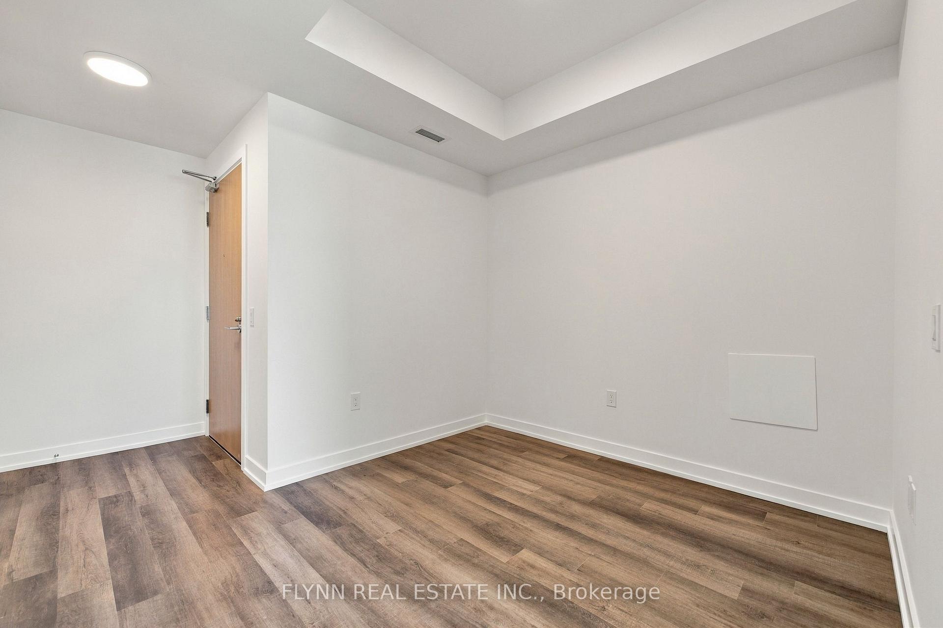 Photo 12 of Unit 2412, 5 Meadowvale Road, Vaughan, Vaughan Corporate Centre — HOMEH