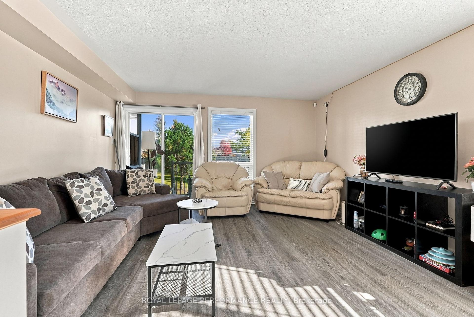 Photo 8 of Unit 50, 80 Brentmore Private, Ottawa, Avalon East — HOMEH