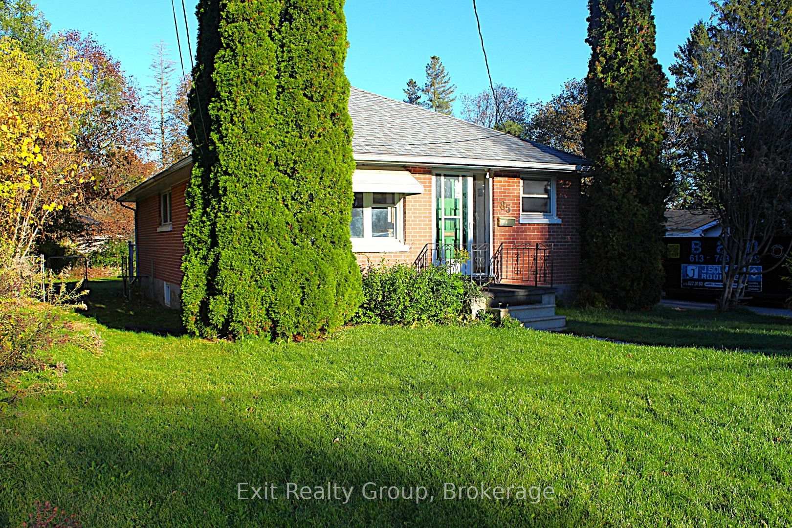 Photo 2 of 85 Wright Avenue, Belleville, Belleville Ward — HOMEH