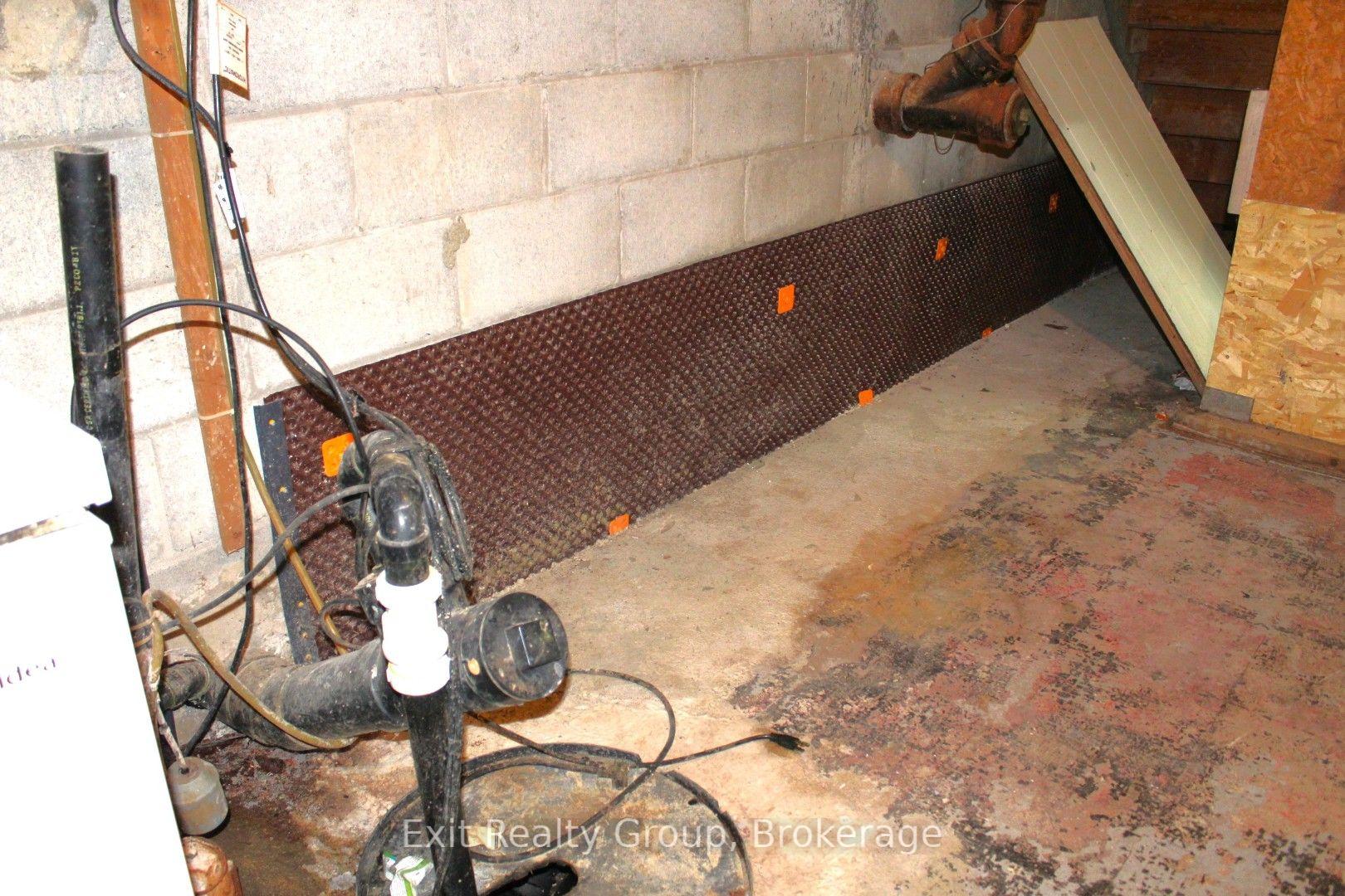 Photo 8 of 85 Wright Avenue, Belleville, Belleville Ward — HOMEH