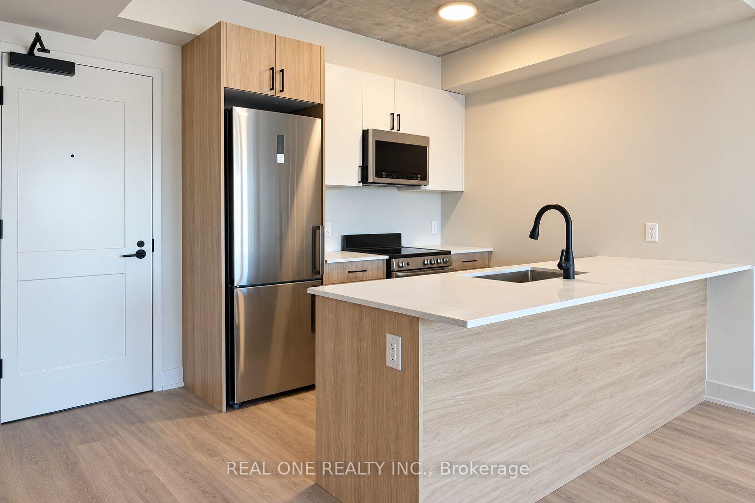 Photo 6 of Unit 409, 810 King Street W, Hamilton, Westdale — HOMEH