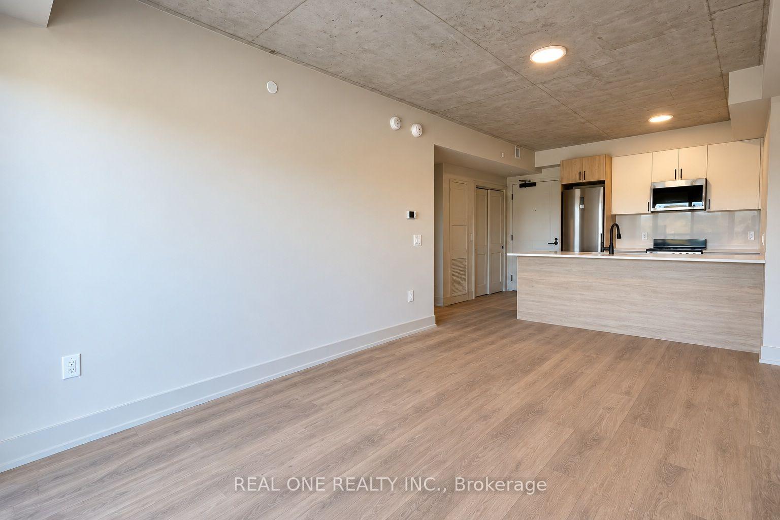 Photo 22 of Unit 409, 810 King Street W, Hamilton, Westdale — HOMEH