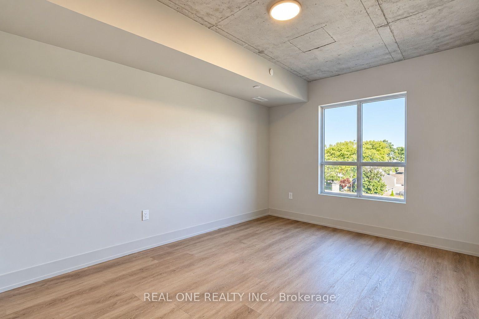 Photo 24 of Unit 409, 810 King Street W, Hamilton, Westdale — HOMEH