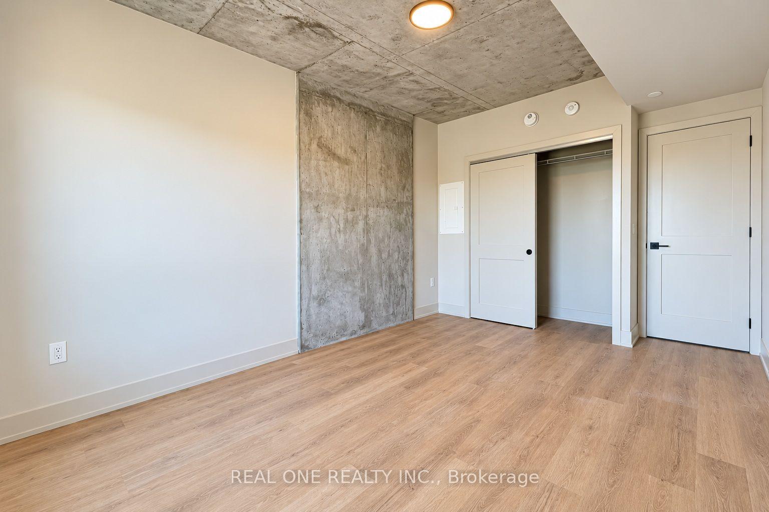 Photo 30 of Unit 409, 810 King Street W, Hamilton, Westdale — HOMEH