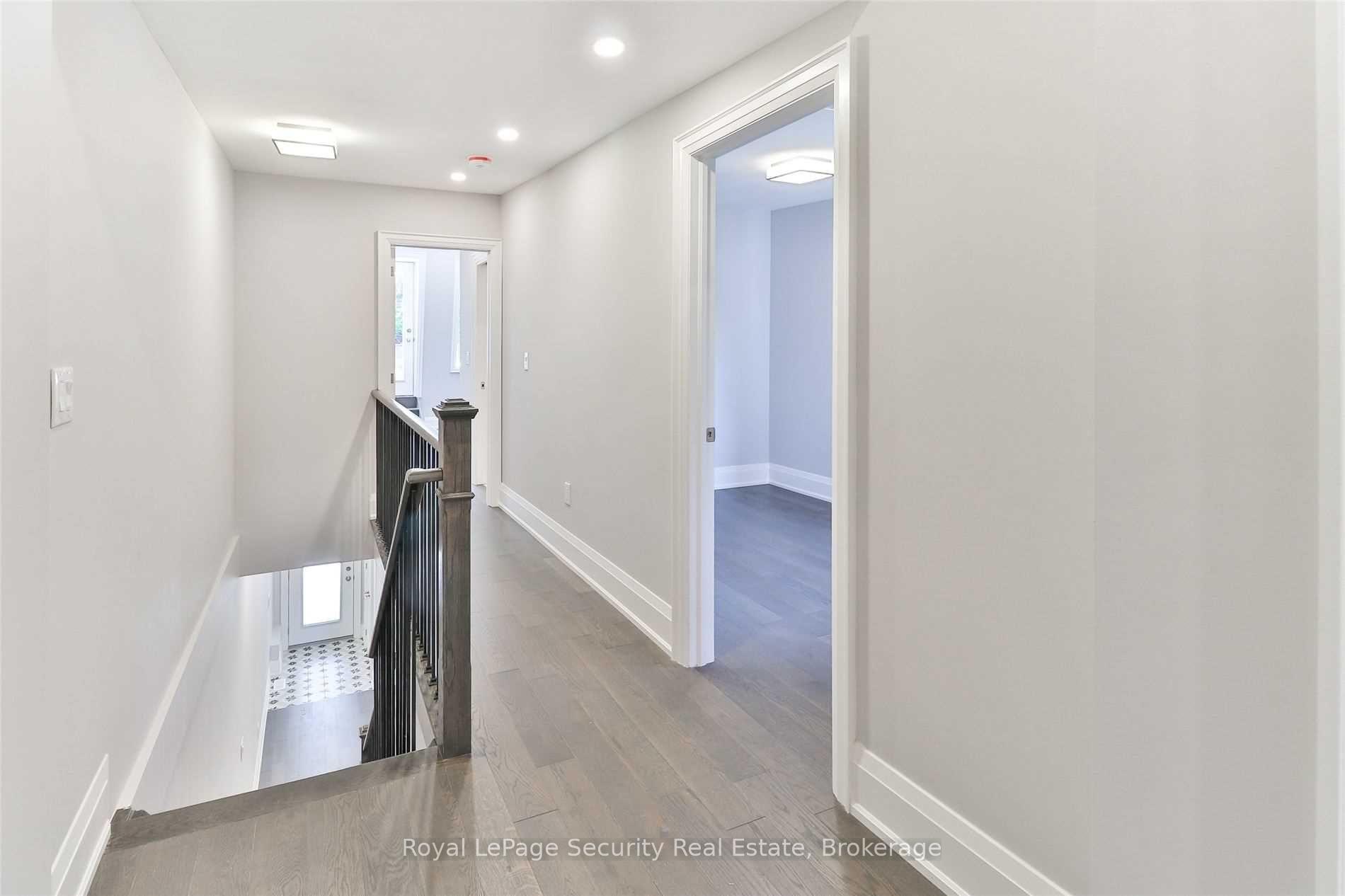 Photo 19 of Unit Main/ 2nd, 136 Markham Street, Toronto, Trinity-Bellwoods — HOMEH