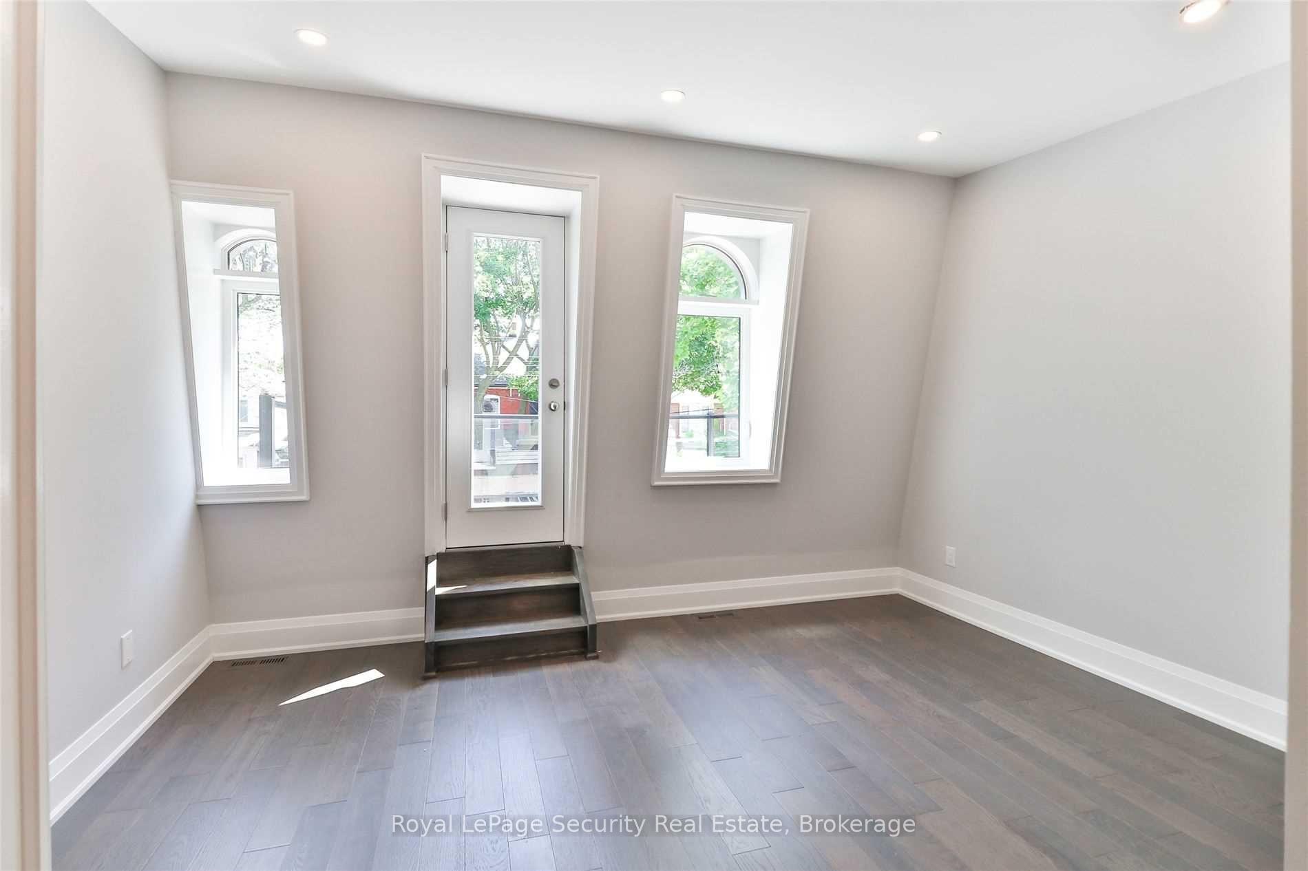 Photo 21 of Unit Main/ 2nd, 136 Markham Street, Toronto, Trinity-Bellwoods — HOMEH