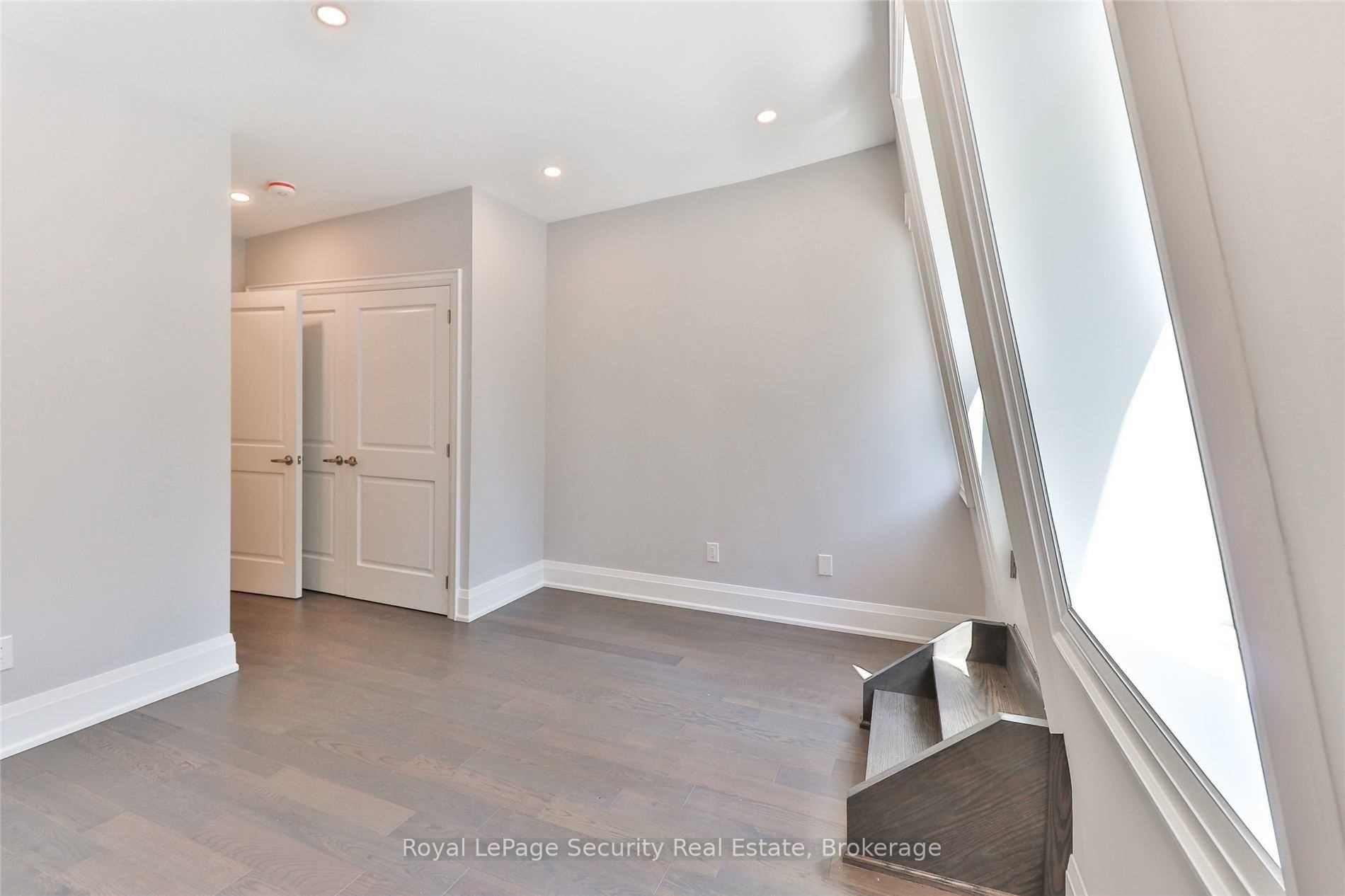 Photo 23 of Unit Main/ 2nd, 136 Markham Street, Toronto, Trinity-Bellwoods — HOMEH