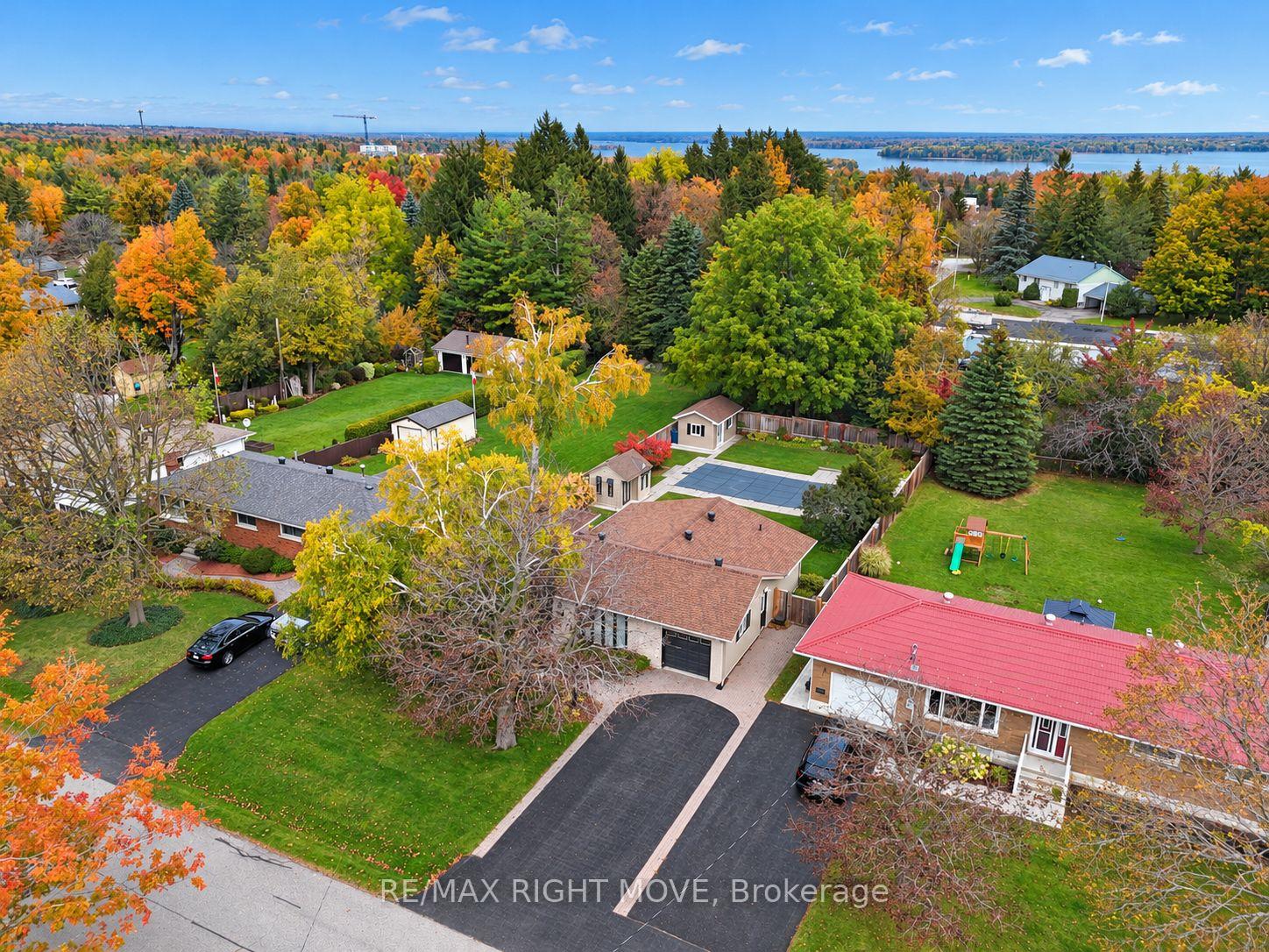 Photo 1 of 456 Jamieson Drive, Orillia — HOMEH