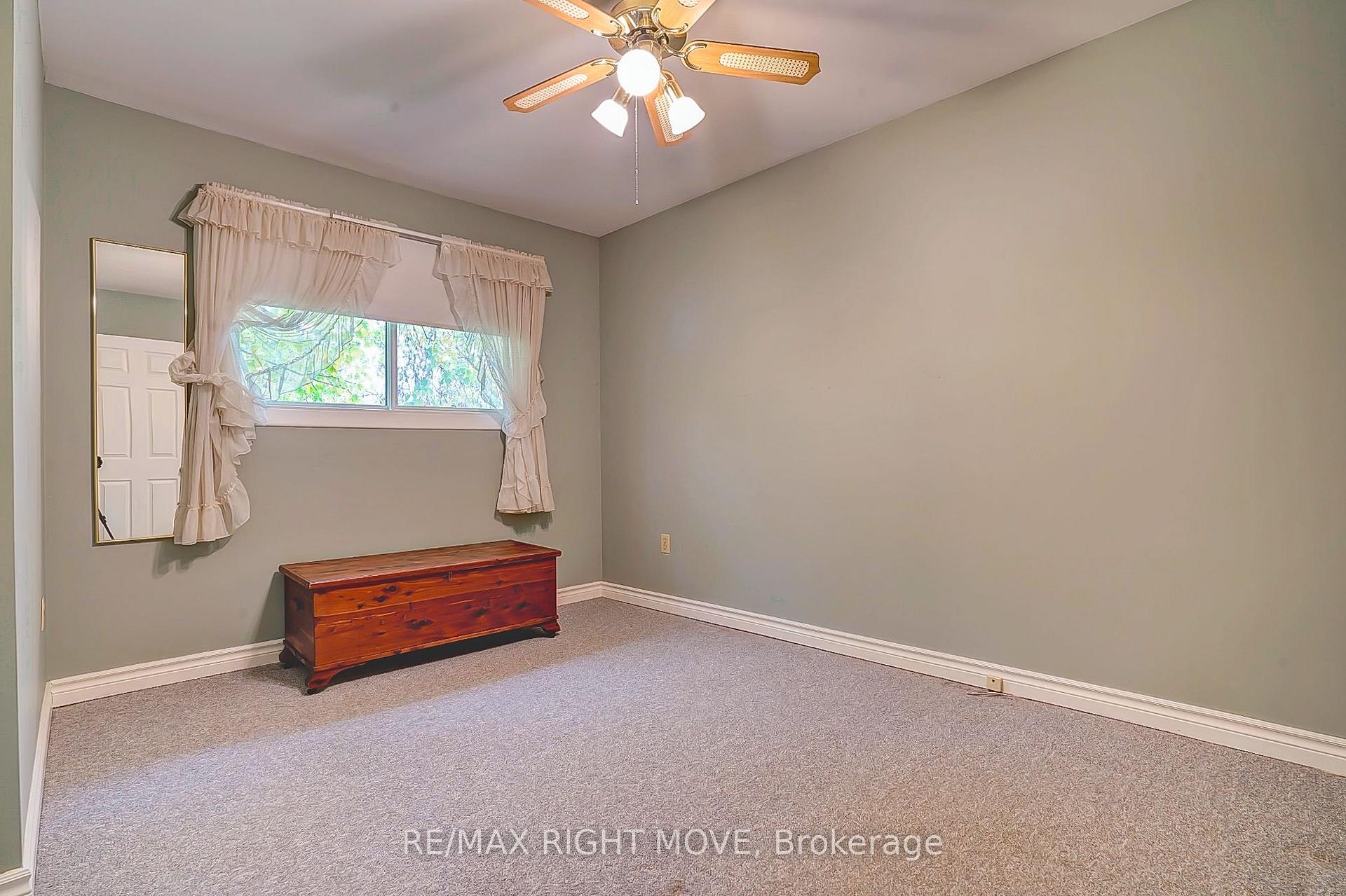 Photo 21 of 456 Jamieson Drive, Orillia — HOMEH
