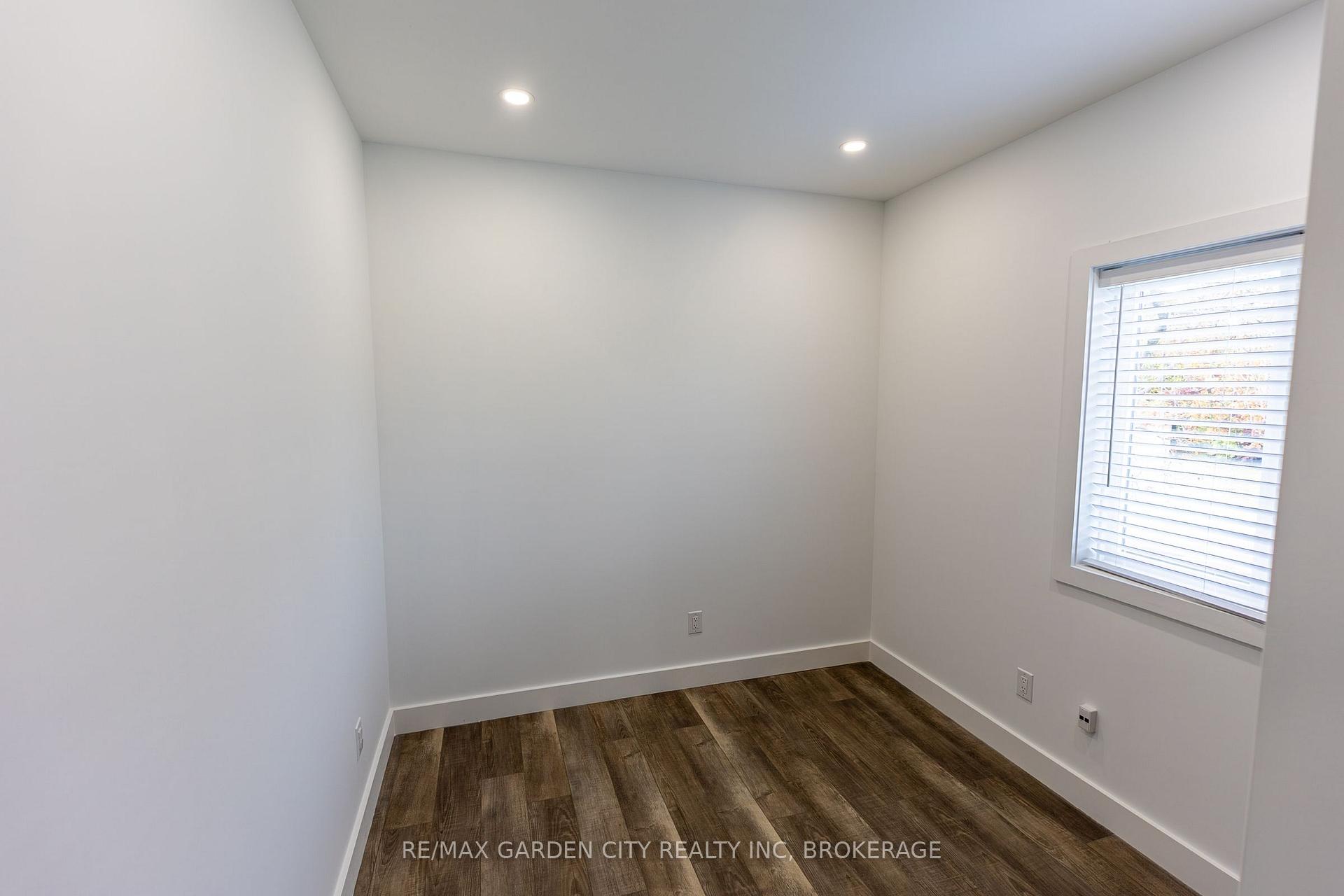Photo 12 of 614b Niagara Street, St. Catharines, Bunting/Linwell — HOMEH
