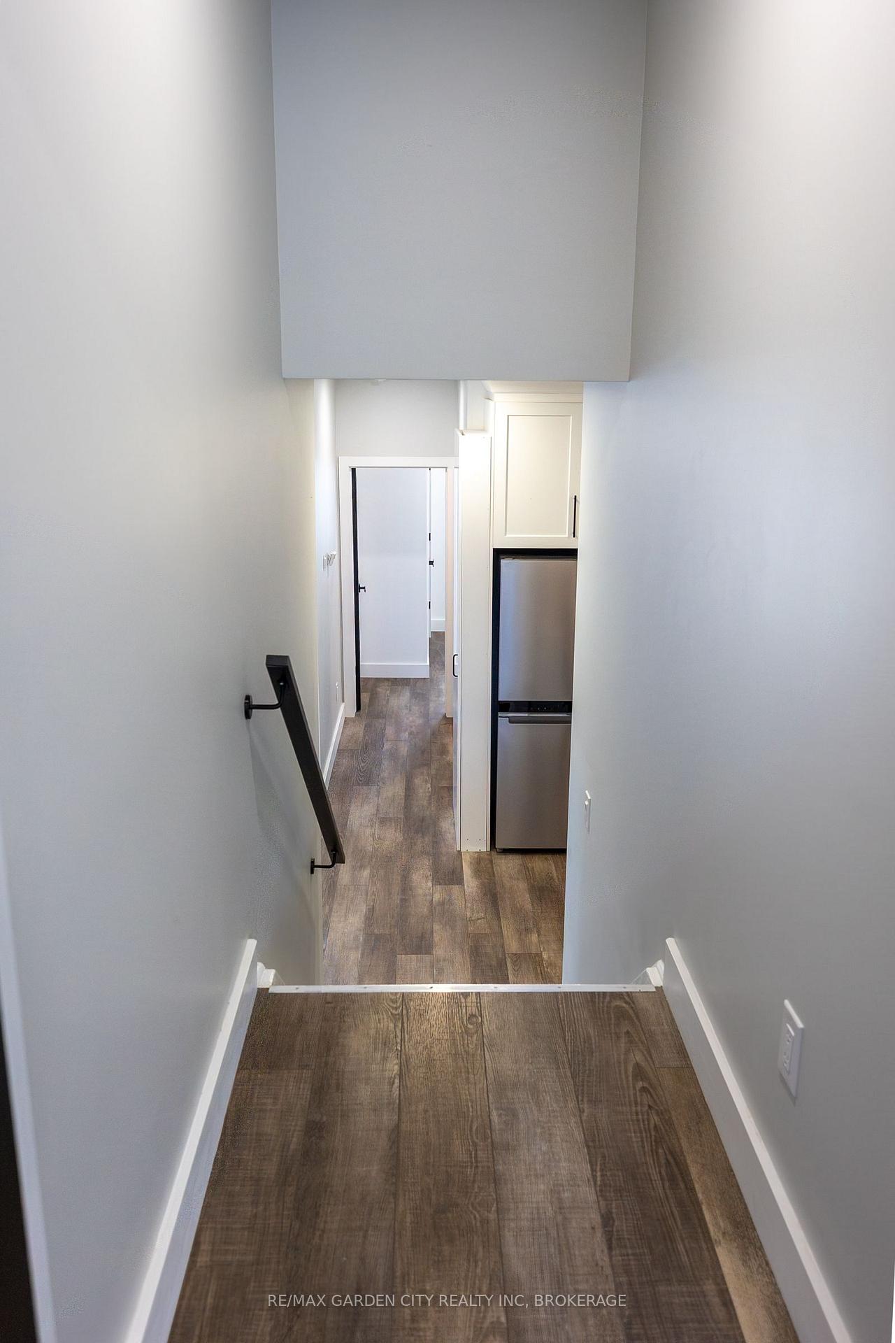 Photo 42 of 614b Niagara Street, St. Catharines, Bunting/Linwell — HOMEH