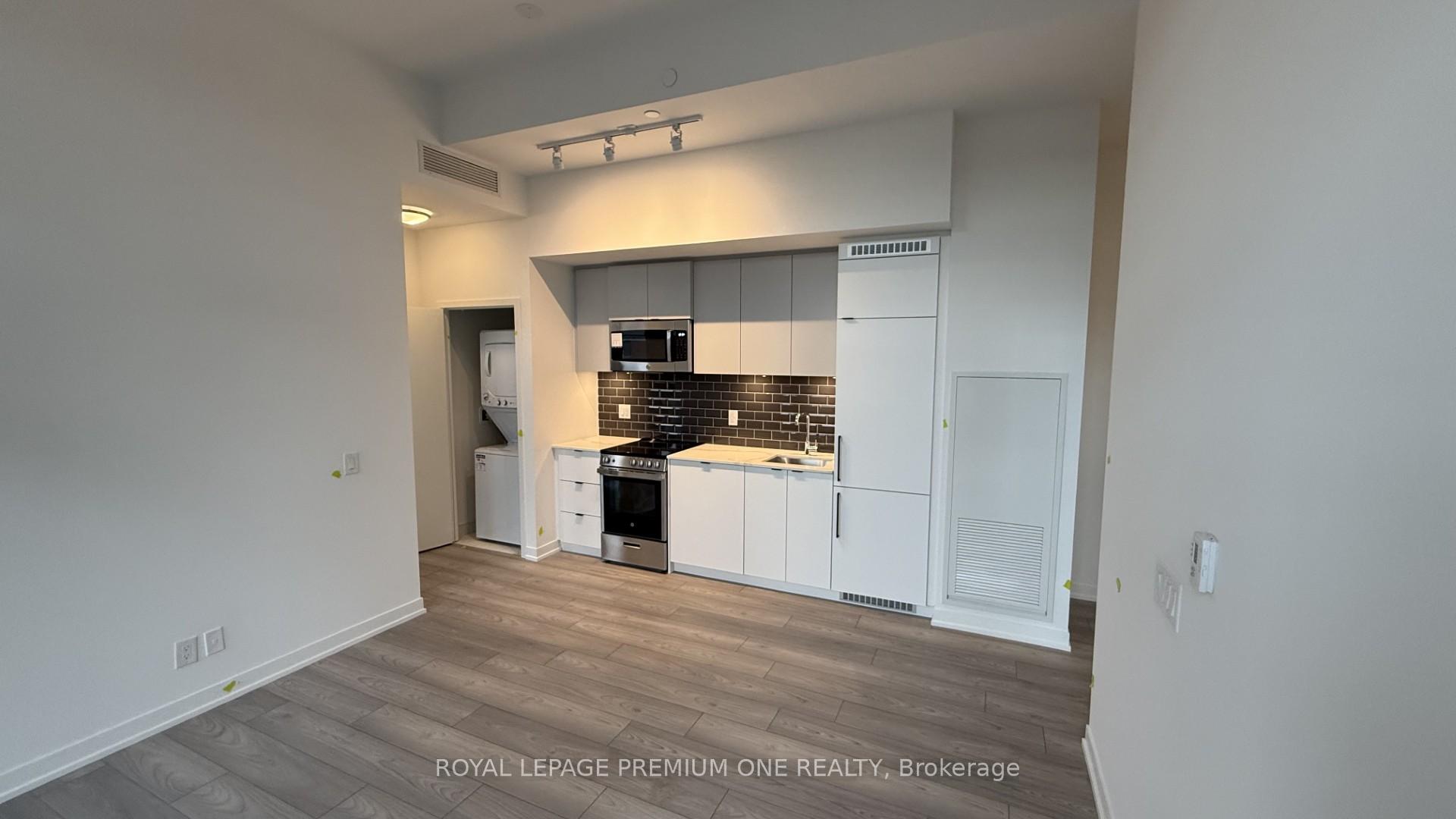 Photo 8 of Unit 430, 285 Dufferin Street W, Toronto, South Parkdale — HOMEH