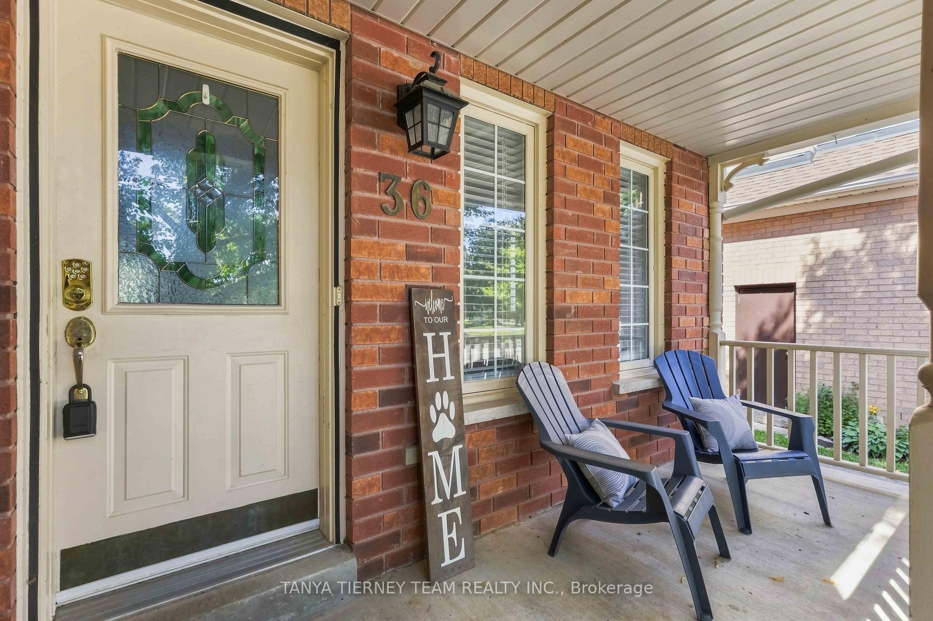 Photo 5 of 36 Zachary Place, Whitby, Brooklin — HOMEH