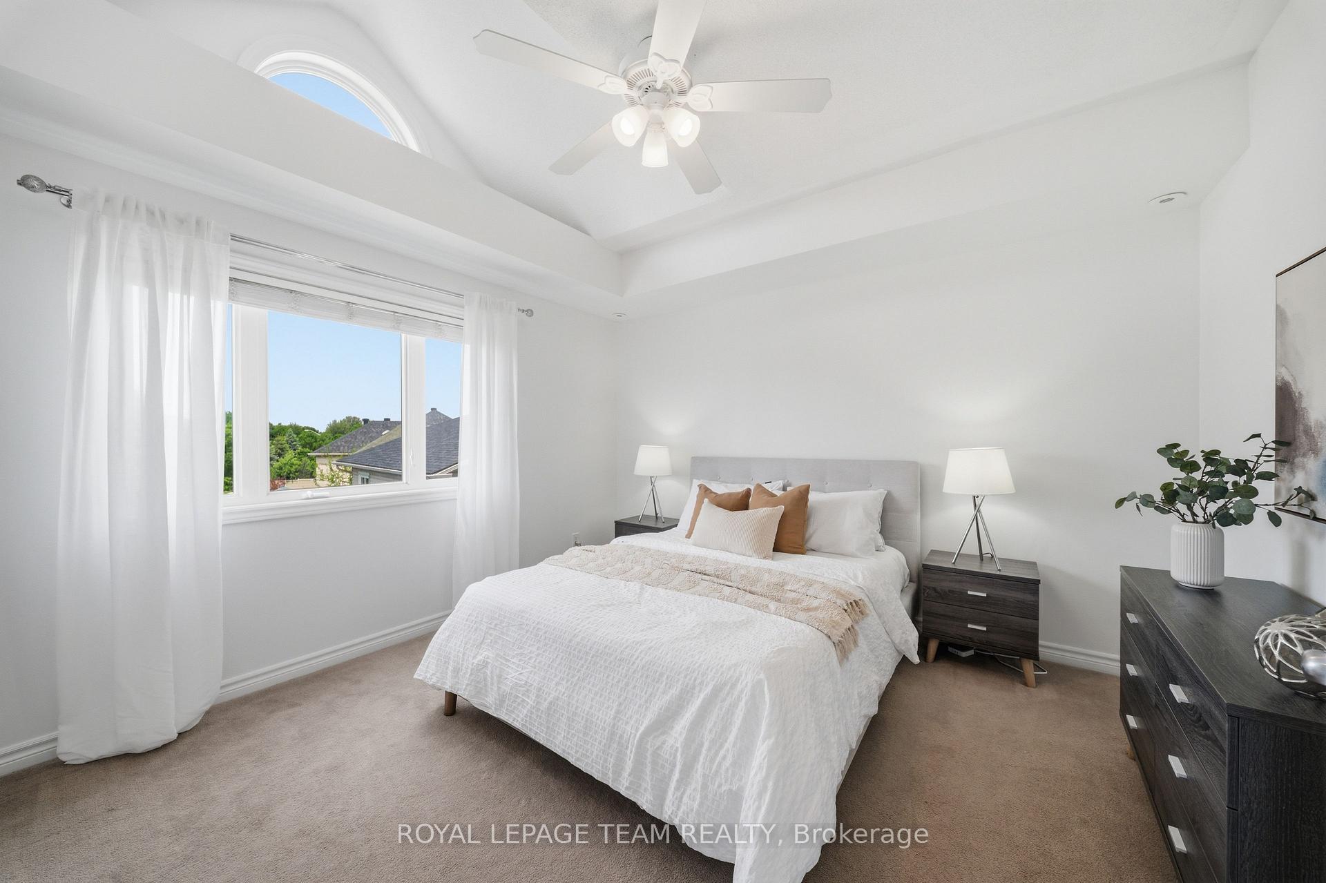 Photo 12 of Unit 9, 165 Waterbridge Drive, Ottawa, Barrhaven East — HOMEH