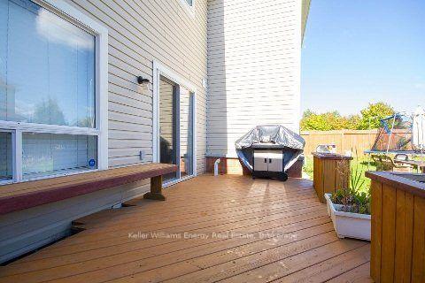 Photo 17 of 93 Robideau Place, Whitby, Pringle Creek — HOMEH