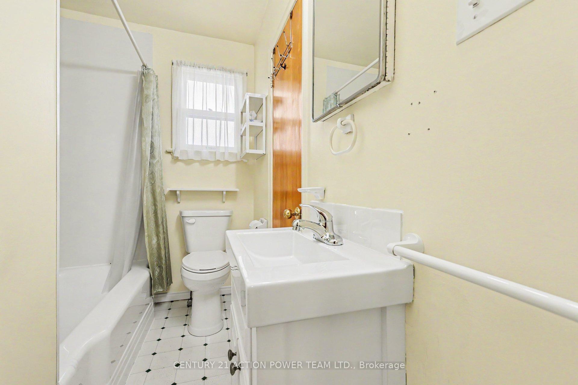 Photo 6 of 1821 Haig Drive W, Ottawa, Elmvale Acres — HOMEH