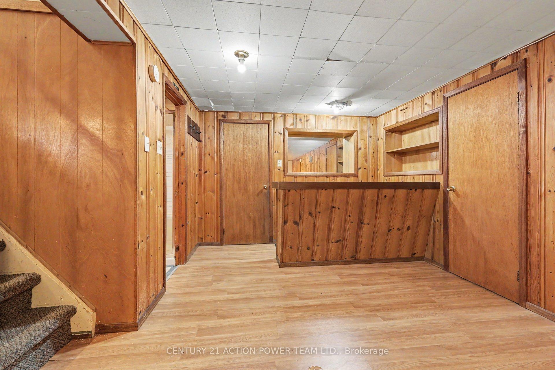 Photo 16 of 1821 Haig Drive W, Ottawa, Elmvale Acres — HOMEH