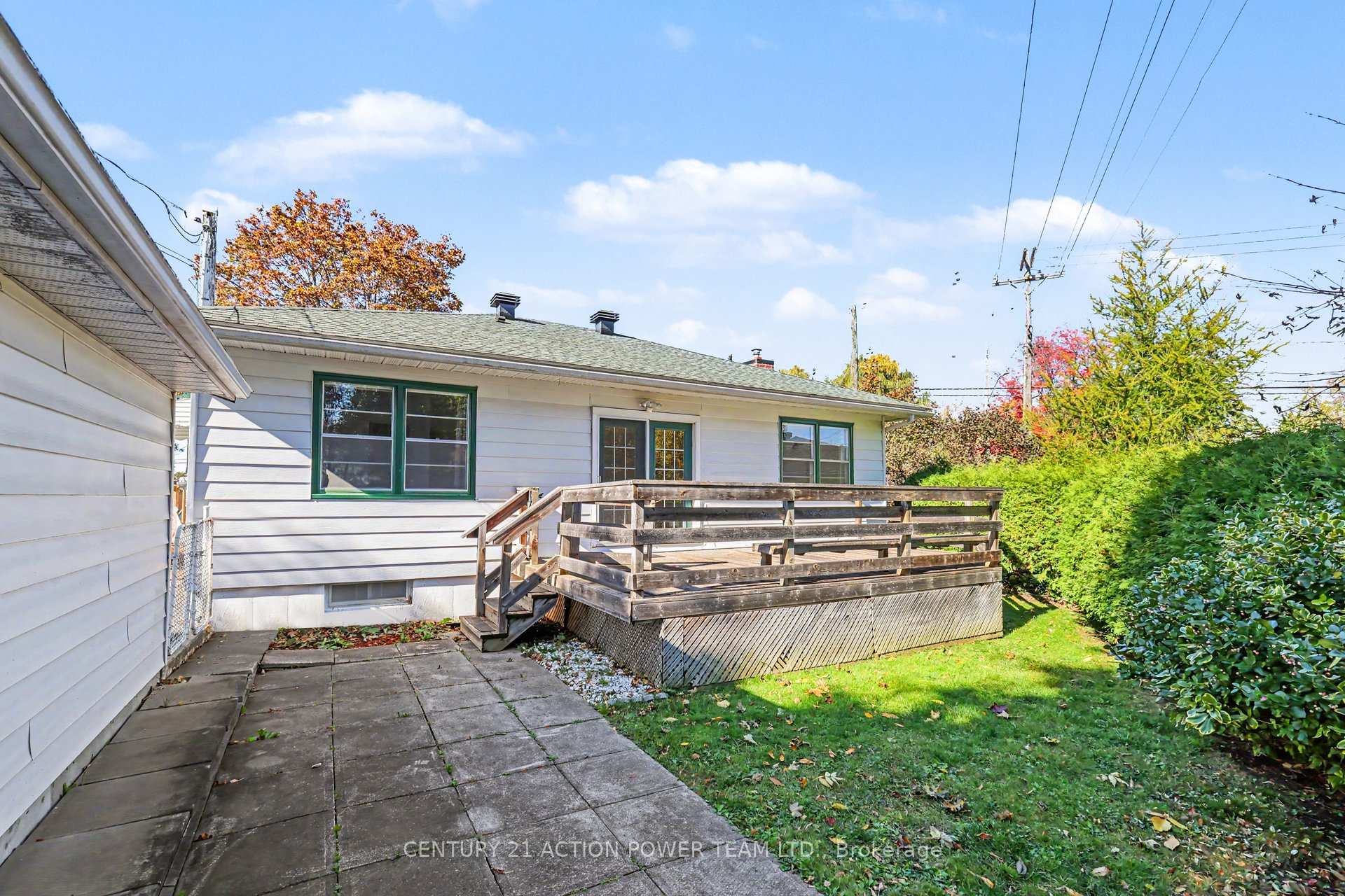 Photo 18 of 1821 Haig Drive W, Ottawa, Elmvale Acres — HOMEH