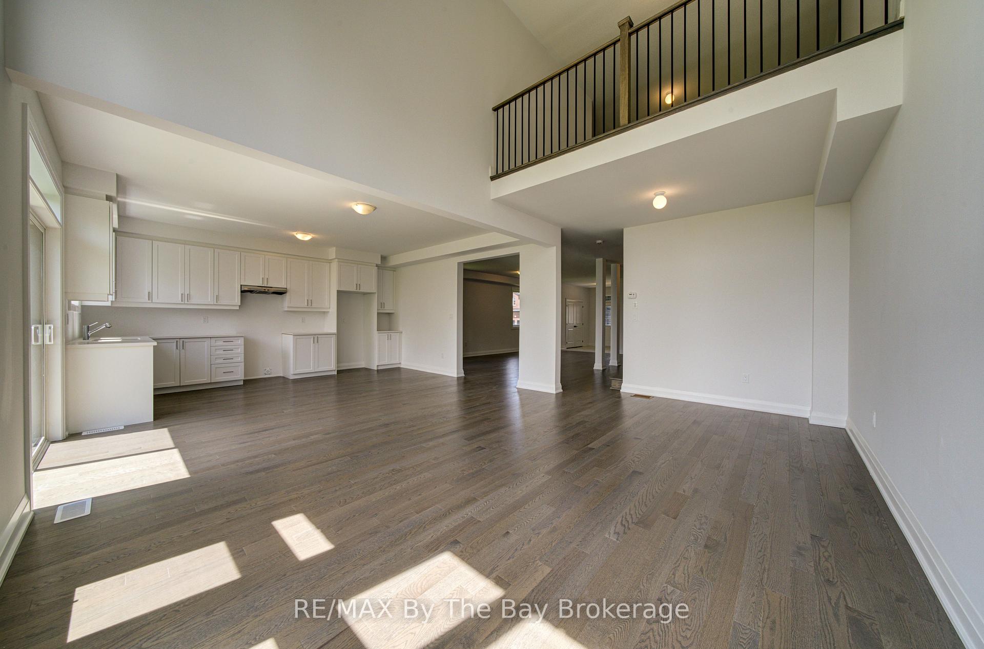 Photo 12 of 56 Amber Drive, Wasaga Beach — HOMEH