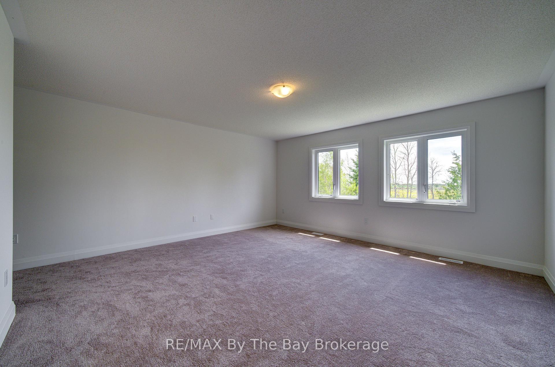 Photo 18 of 56 Amber Drive, Wasaga Beach — HOMEH