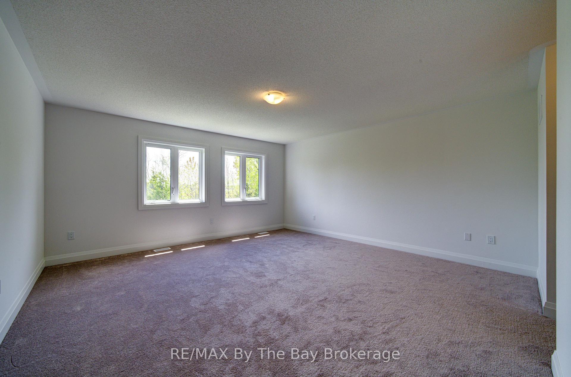 Photo 22 of 56 Amber Drive, Wasaga Beach — HOMEH