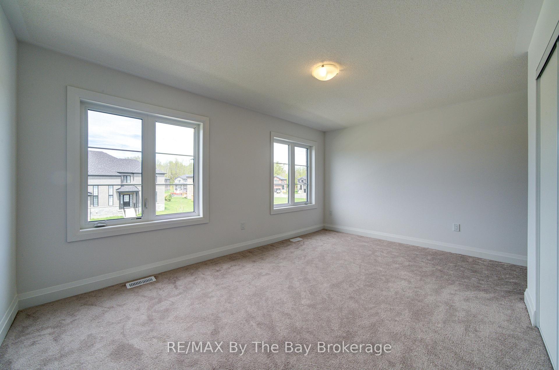 Photo 28 of 56 Amber Drive, Wasaga Beach — HOMEH