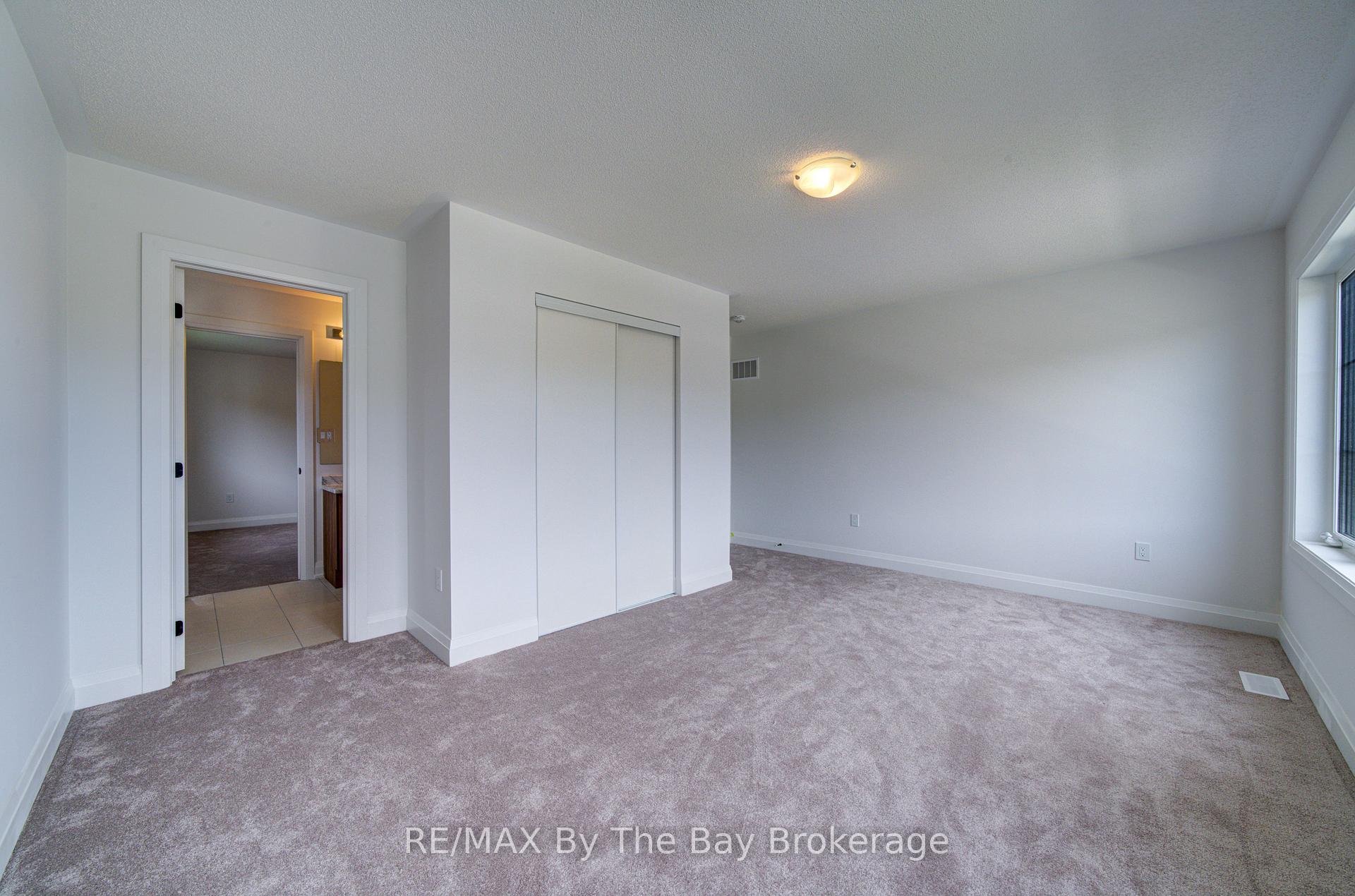 Photo 29 of 56 Amber Drive, Wasaga Beach — HOMEH