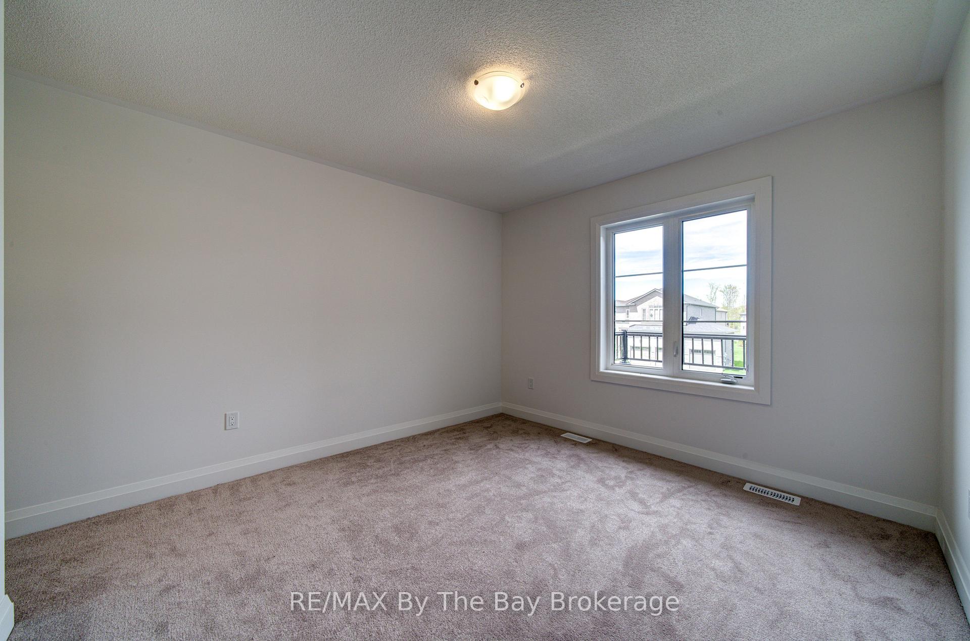 Photo 30 of 56 Amber Drive, Wasaga Beach — HOMEH