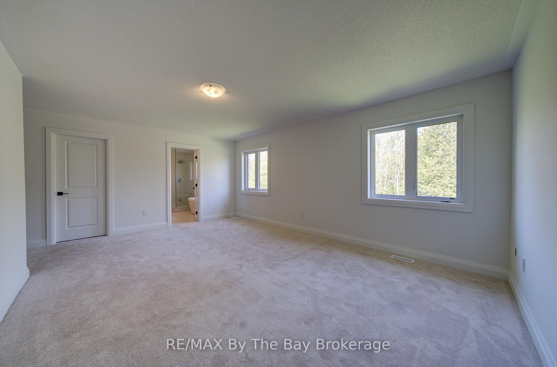 Photo 20 of 38 Amber Drive, Wasaga Beach — HOMEH
