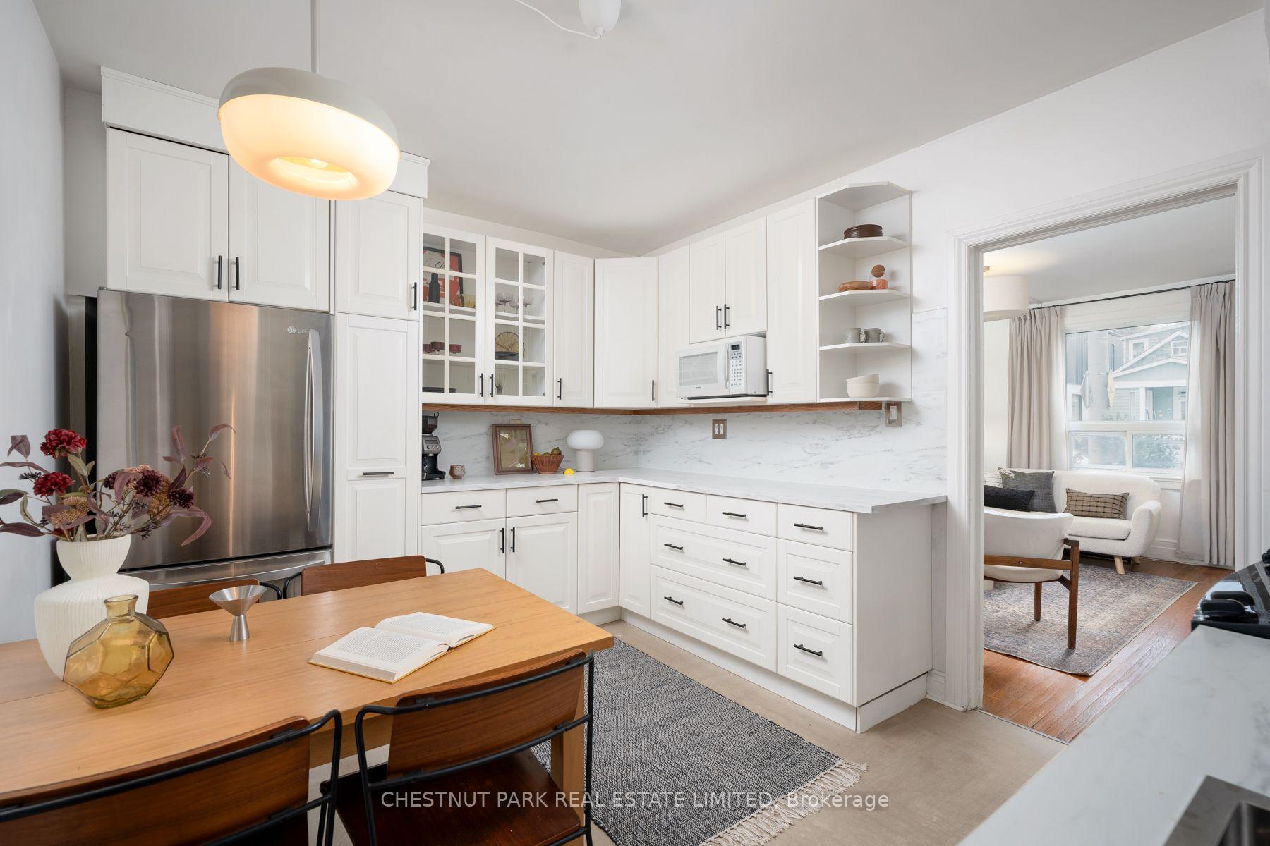 Photo 14 of 839 Sammon Avenue, Toronto, Danforth Village-East York — HOMEH