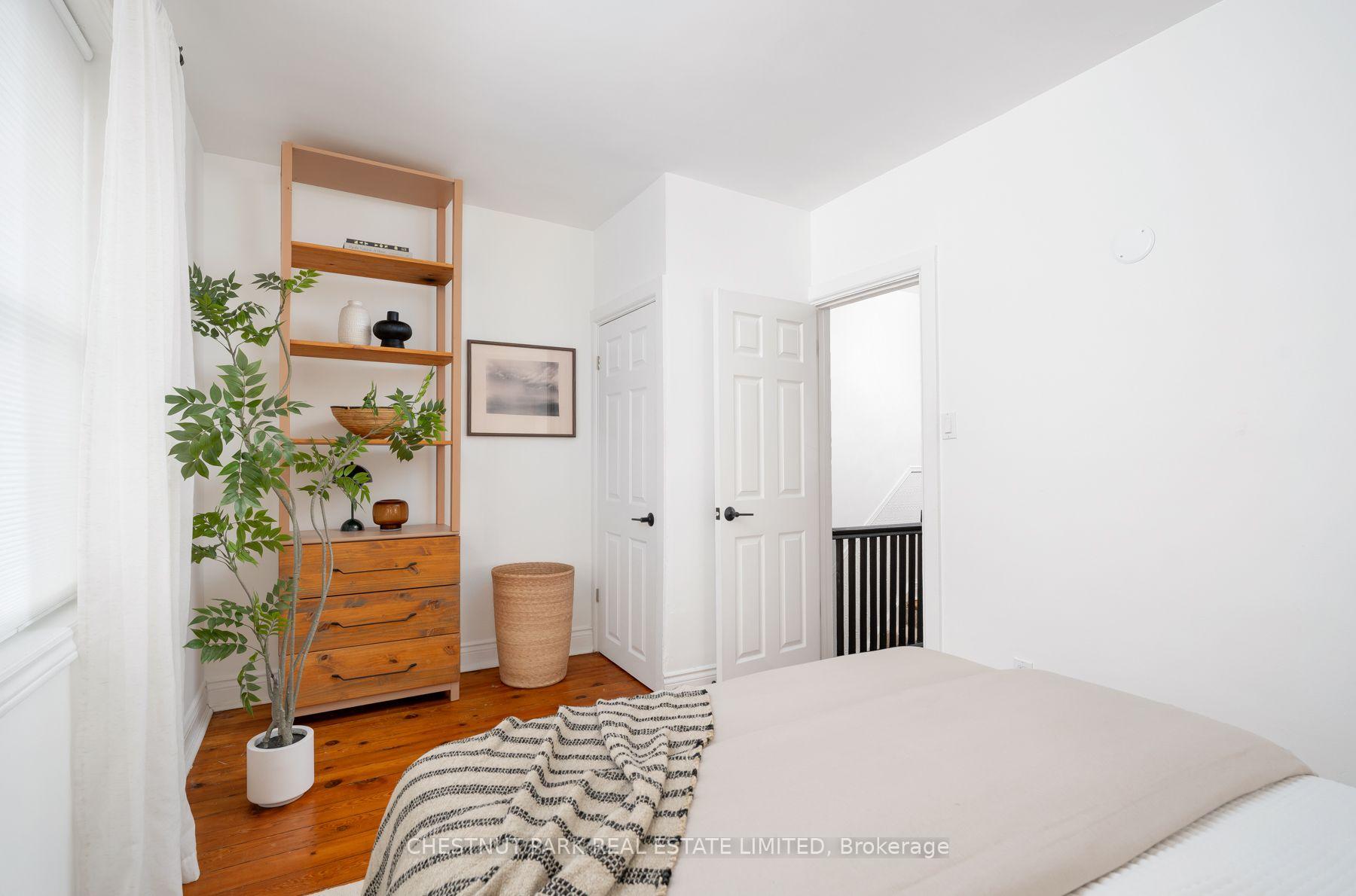 Photo 22 of 839 Sammon Avenue, Toronto, Danforth Village-East York — HOMEH