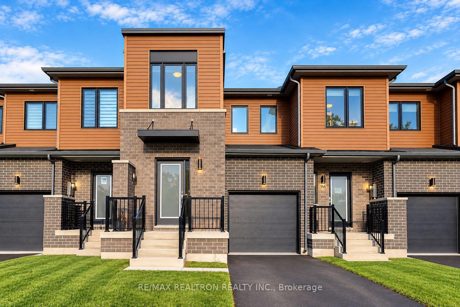 Photo of 98 Fairlane Avenue