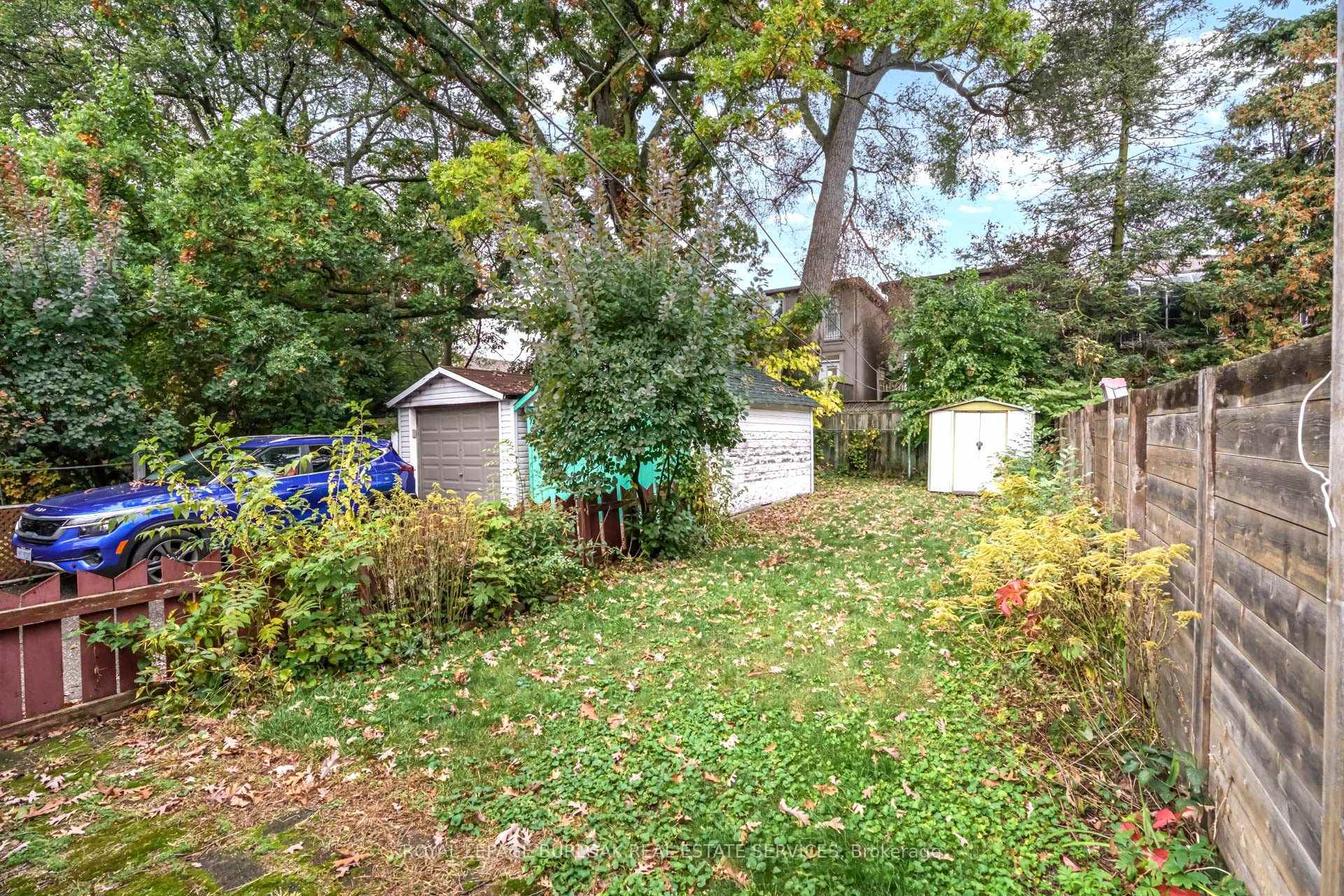 Photo 20 of 140 Barker Avenue, Toronto, Woodbine-Lumsden — HOMEH