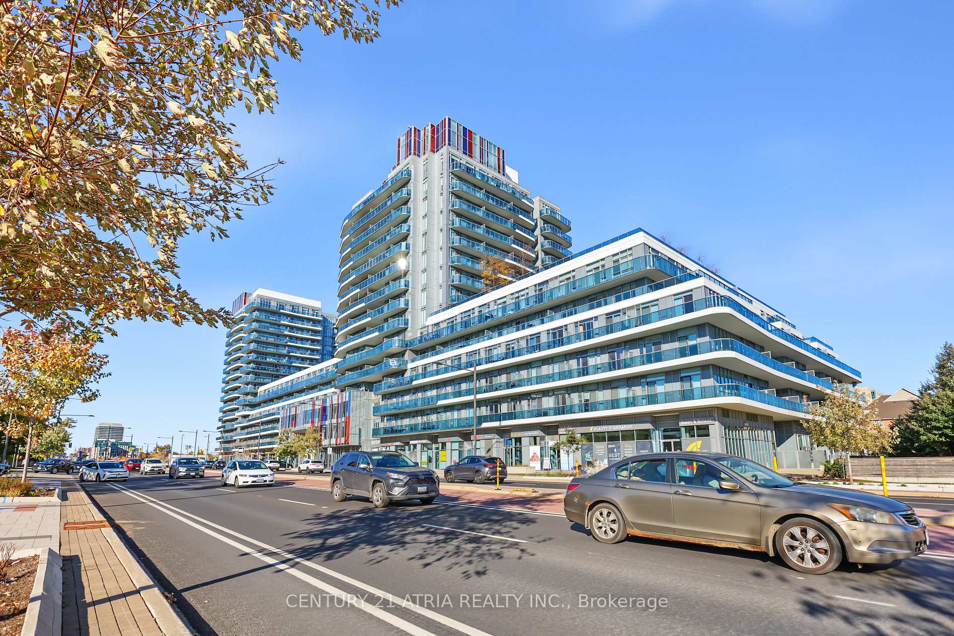Photo of Unit 528, 9471 Yonge Street