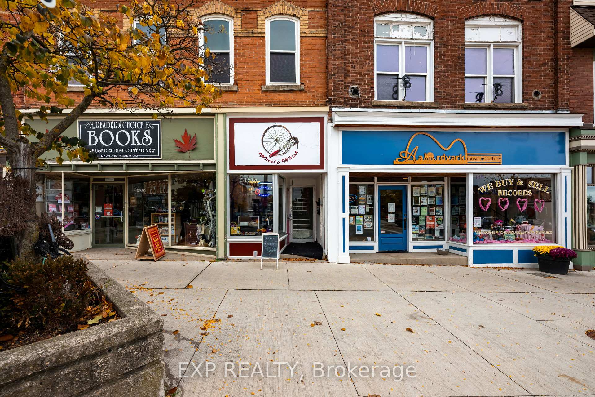 Photo 25 of 145-147 Broadway, Orangeville — HOMEH