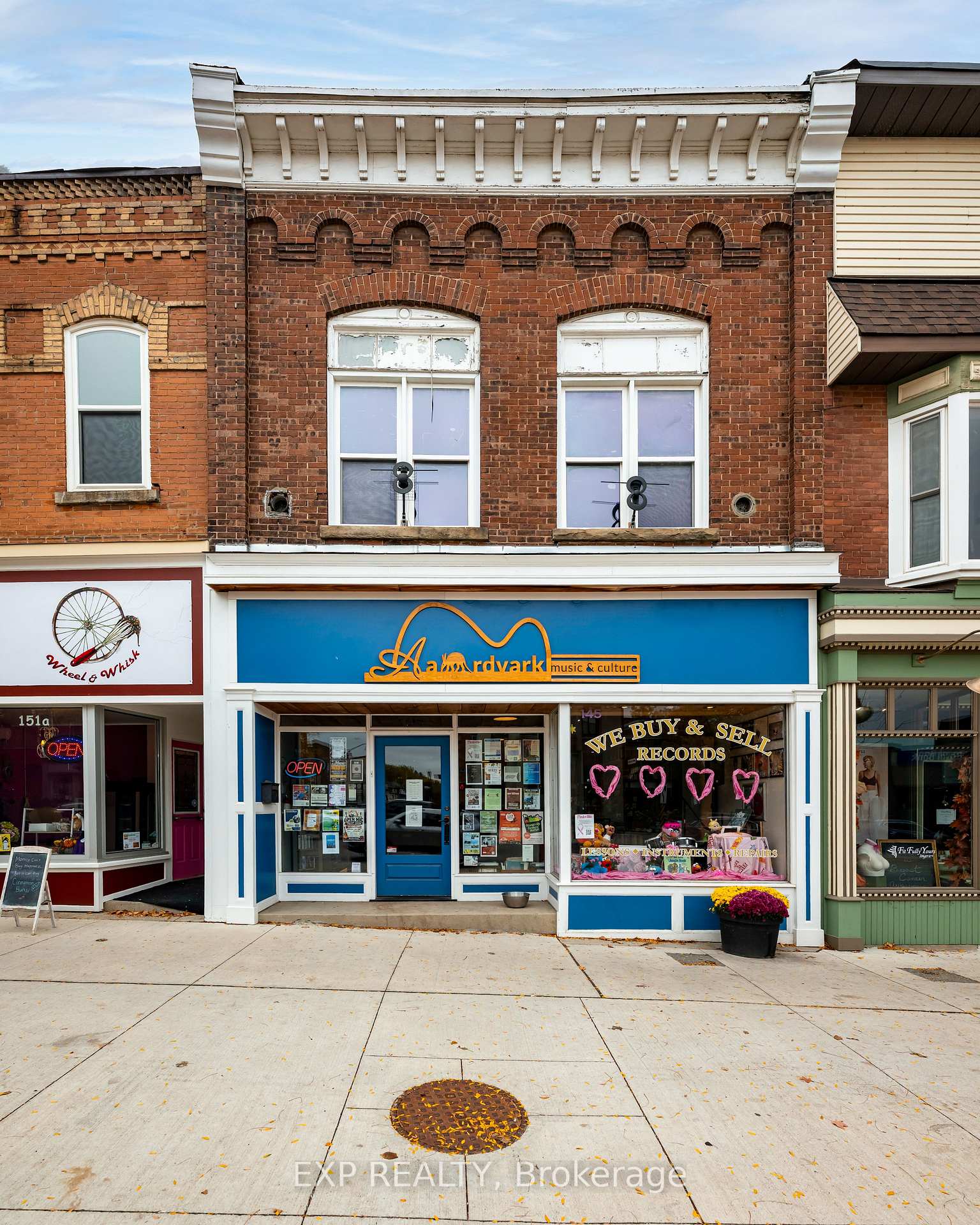 Photo 26 of 145-147 Broadway, Orangeville — HOMEH