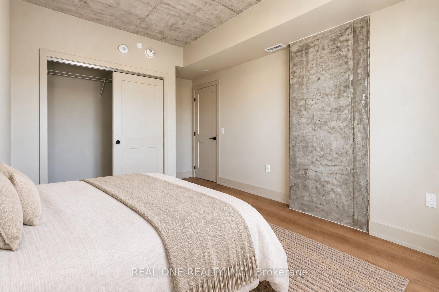 Photo 29 of Unit 413, 810 King Street W, Hamilton, Westdale — HOMEH