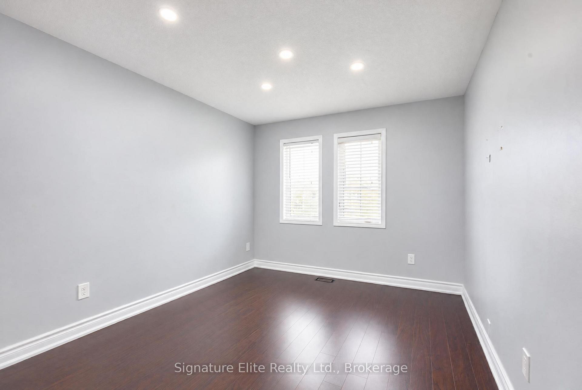 Photo 24 of 10 Ida Jane Grove, Whitchurch-Stouffville, Stouffville — HOMEH