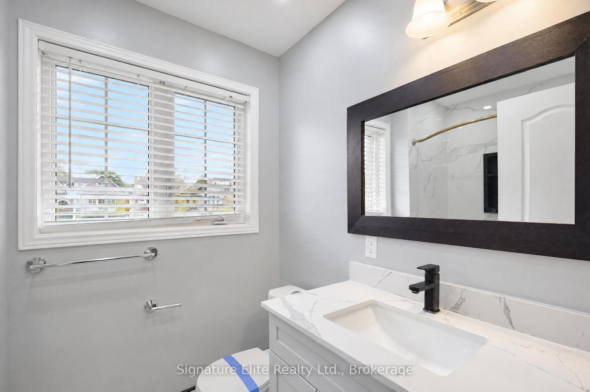 Photo 33 of 10 Ida Jane Grove, Whitchurch-Stouffville, Stouffville — HOMEH
