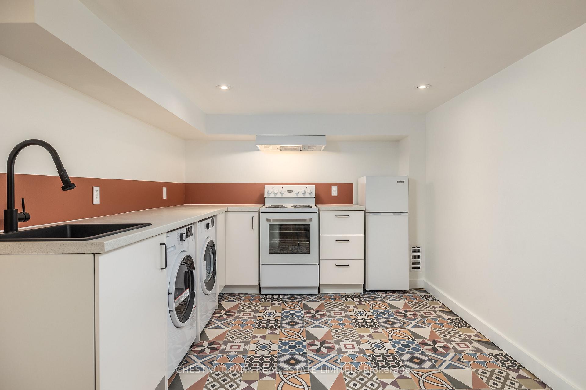 Photo 10 of Unit Lower Level, 1654 Gerrard Street E, Toronto, Woodbine Corridor — HOMEH