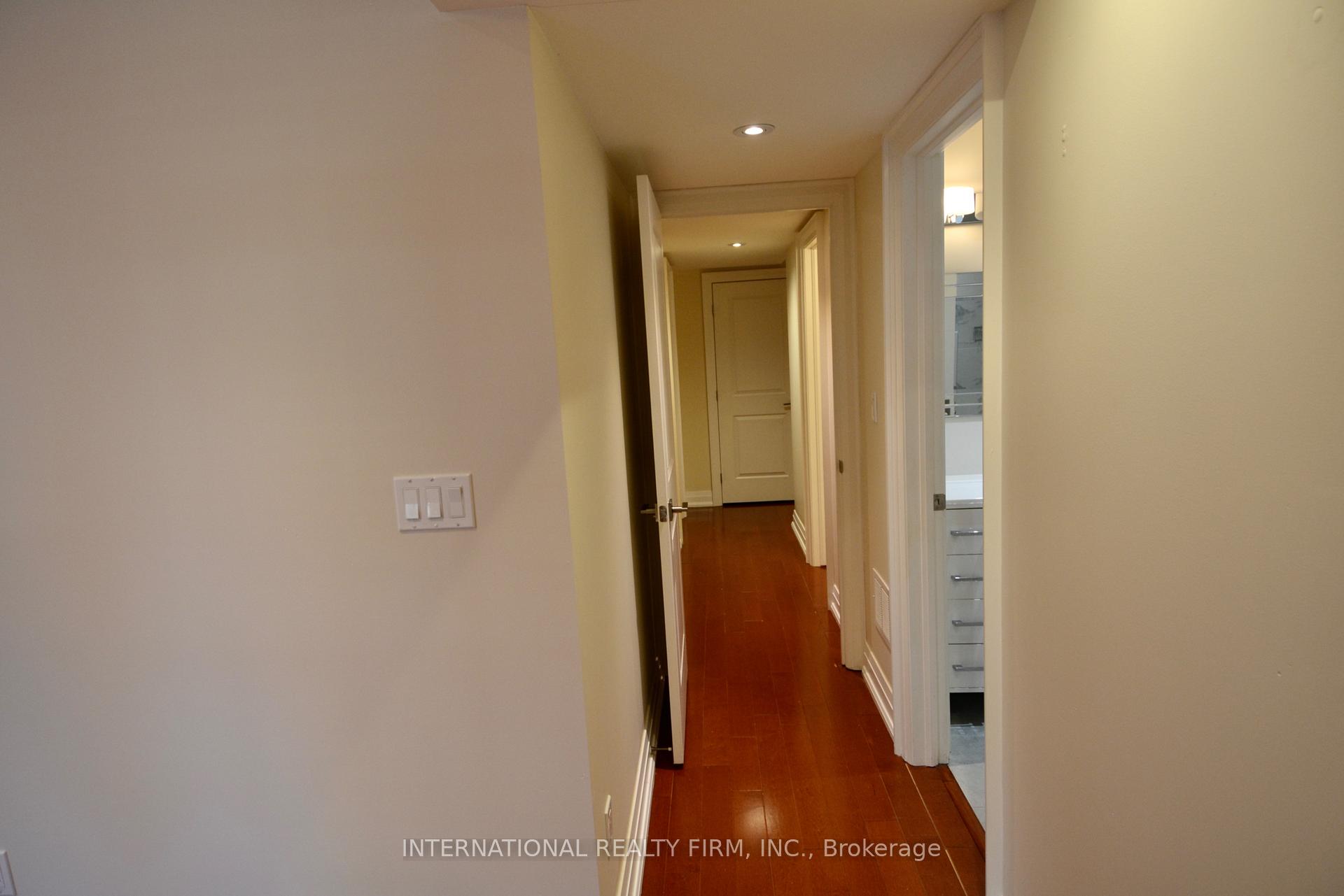 Photo 3 of Unit Main Floor, 24 Duggan Avenue, Toronto, Yonge-St. Clair — HOMEH