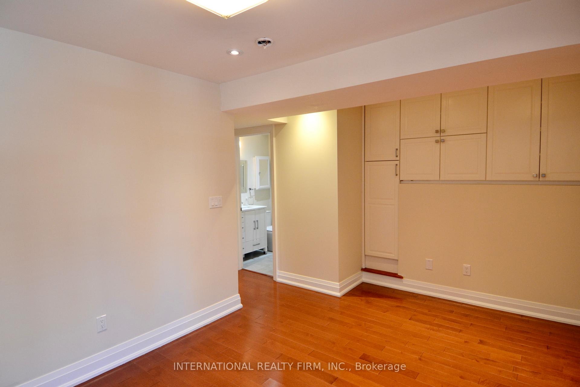 Photo 5 of Unit Main Floor, 24 Duggan Avenue, Toronto, Yonge-St. Clair — HOMEH