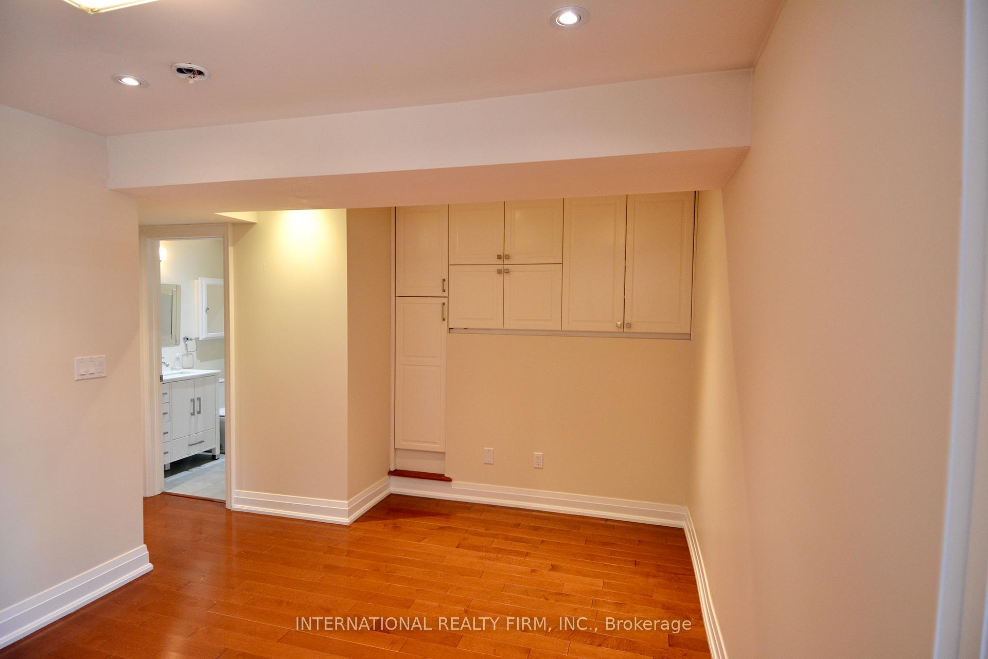 Photo 6 of Unit Main Floor, 24 Duggan Avenue, Toronto, Yonge-St. Clair — HOMEH