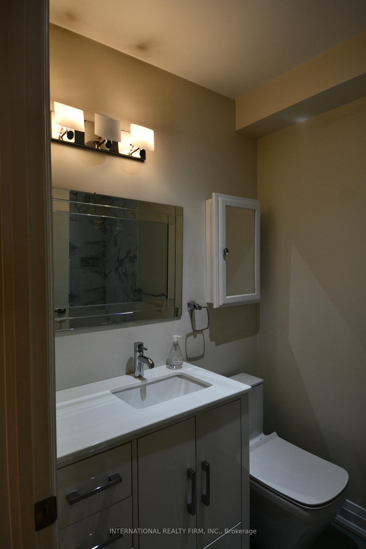 Photo 10 of Unit Main Floor, 24 Duggan Avenue, Toronto, Yonge-St. Clair — HOMEH