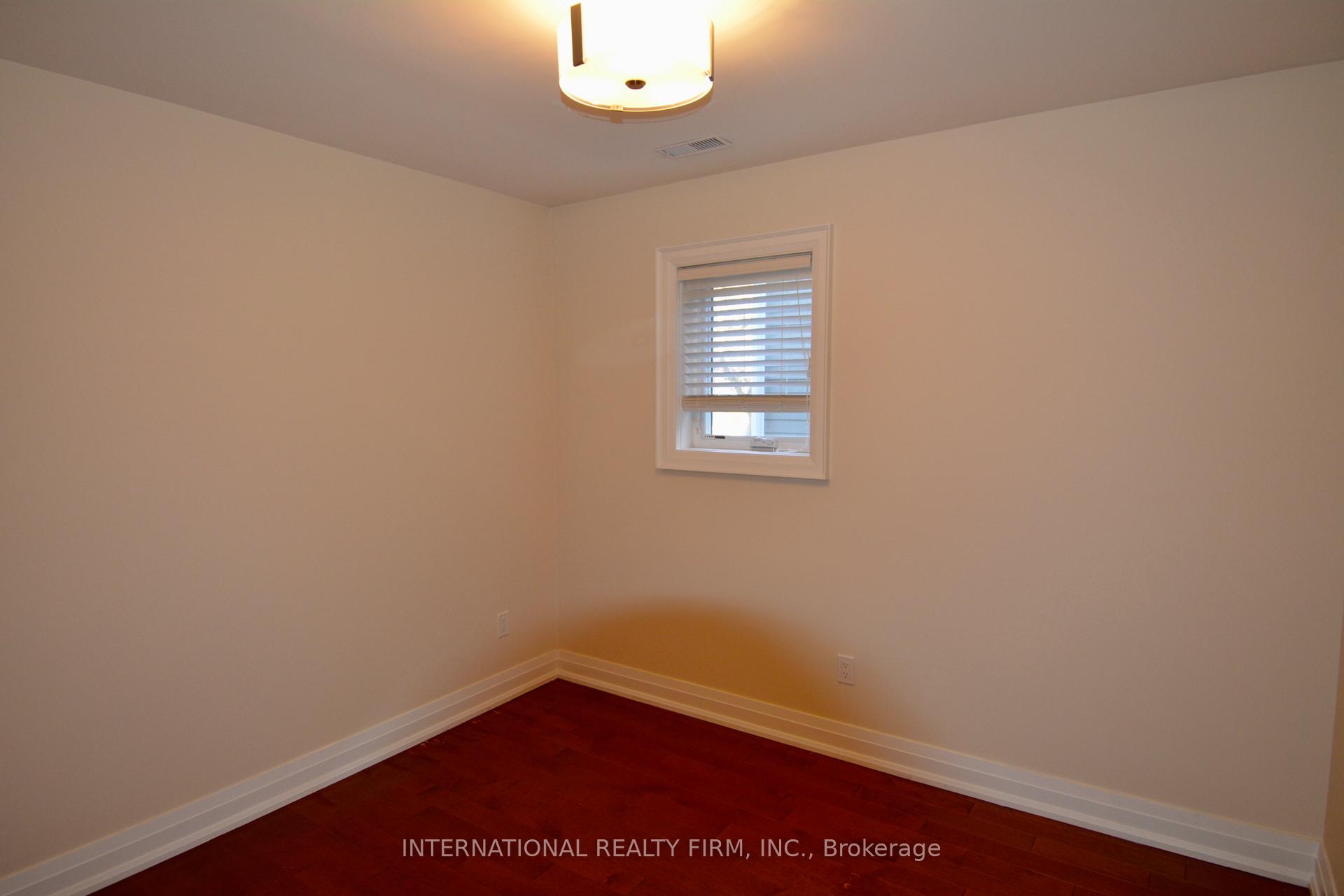 Photo 15 of Unit Main Floor, 24 Duggan Avenue, Toronto, Yonge-St. Clair — HOMEH