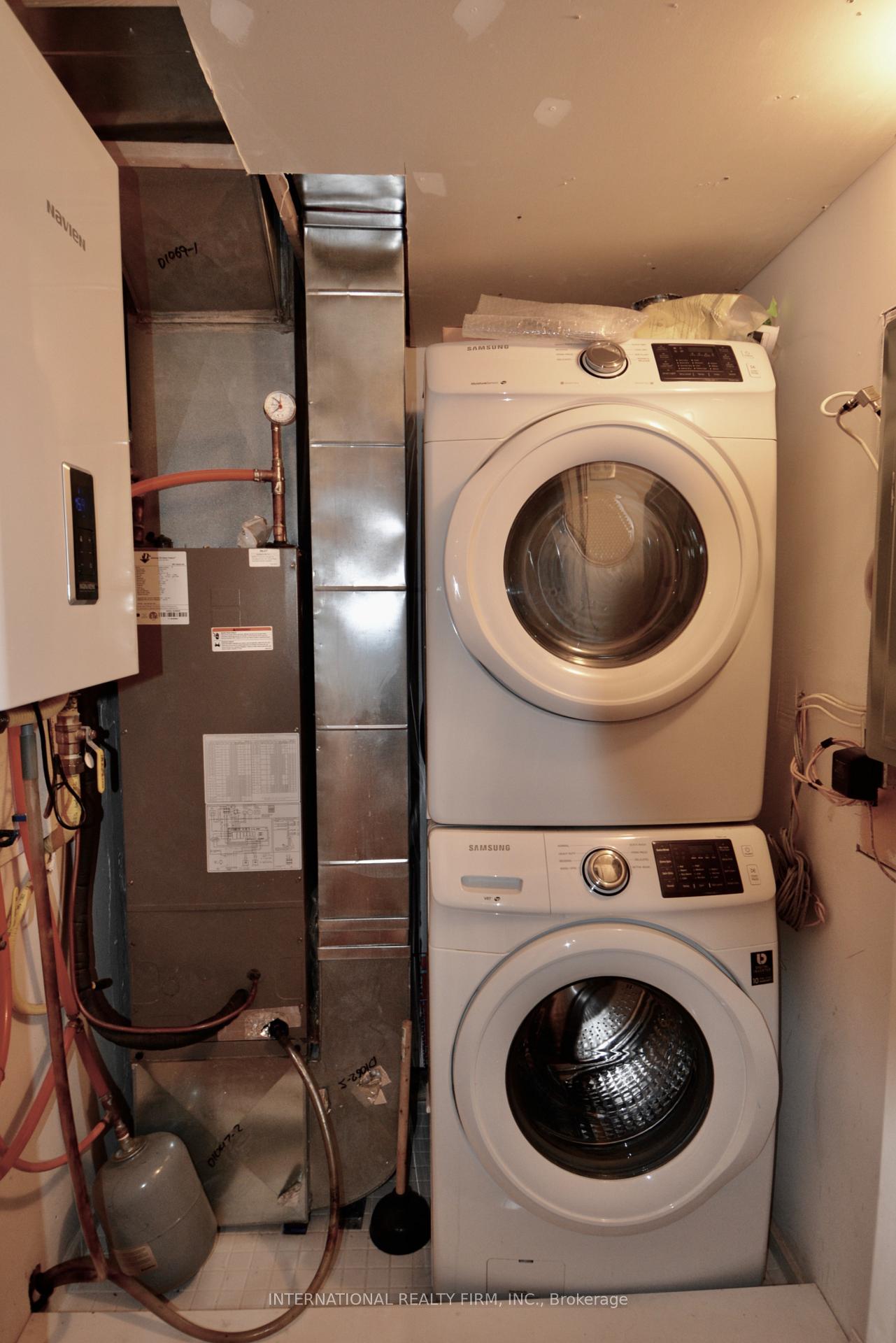 Photo 18 of Unit Main Floor, 24 Duggan Avenue, Toronto, Yonge-St. Clair — HOMEH