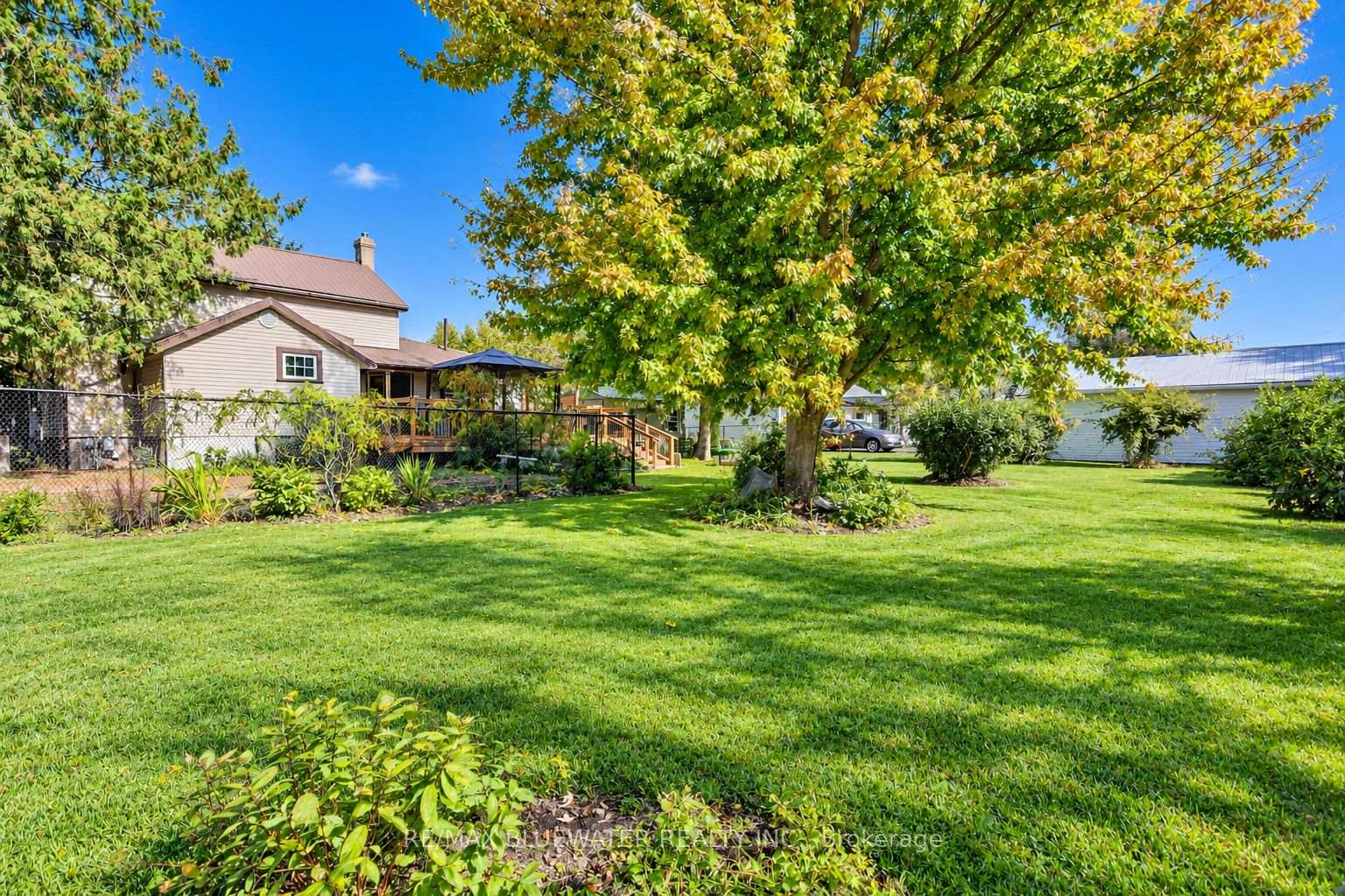 Photo 41 of 1601 Greenway Drive, North Middlesex, Rural North Middlesex — HOMEH