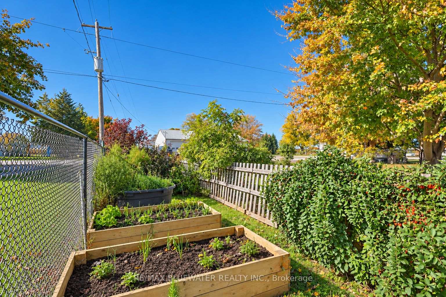 Photo 44 of 1601 Greenway Drive, North Middlesex, Rural North Middlesex — HOMEH