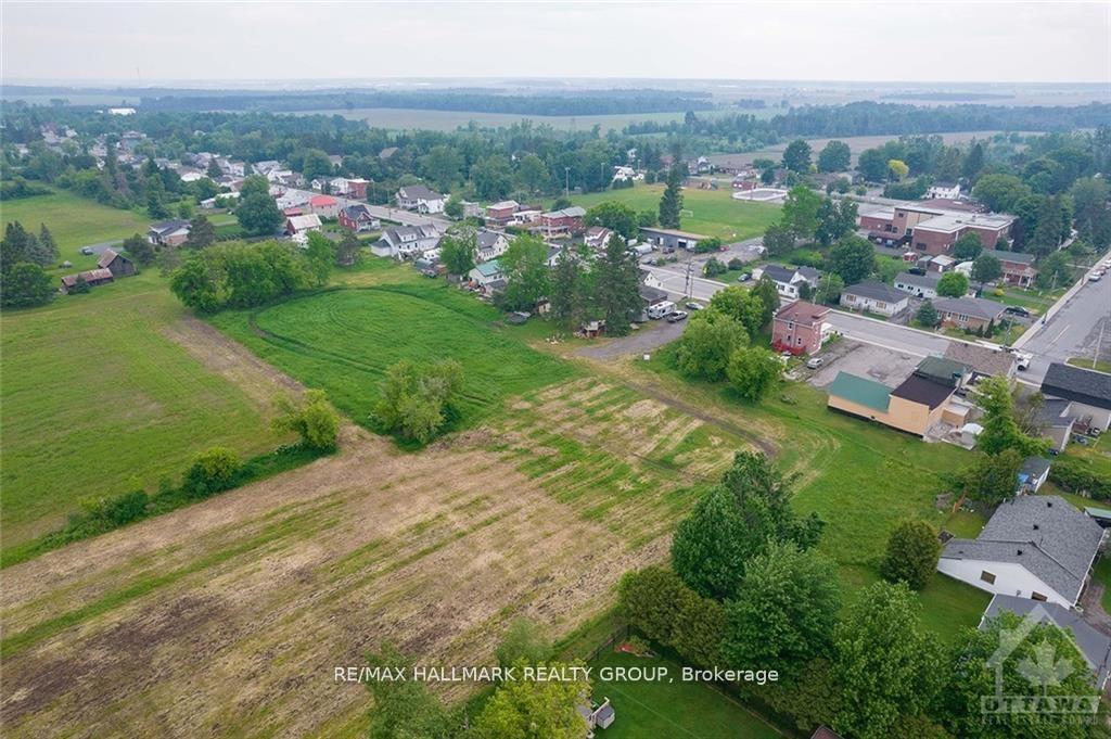 Photo 7 of Unit 3, 3748 Champlain Street, Clarence-Rockland, Clarence/Rockland Twp — HOMEH